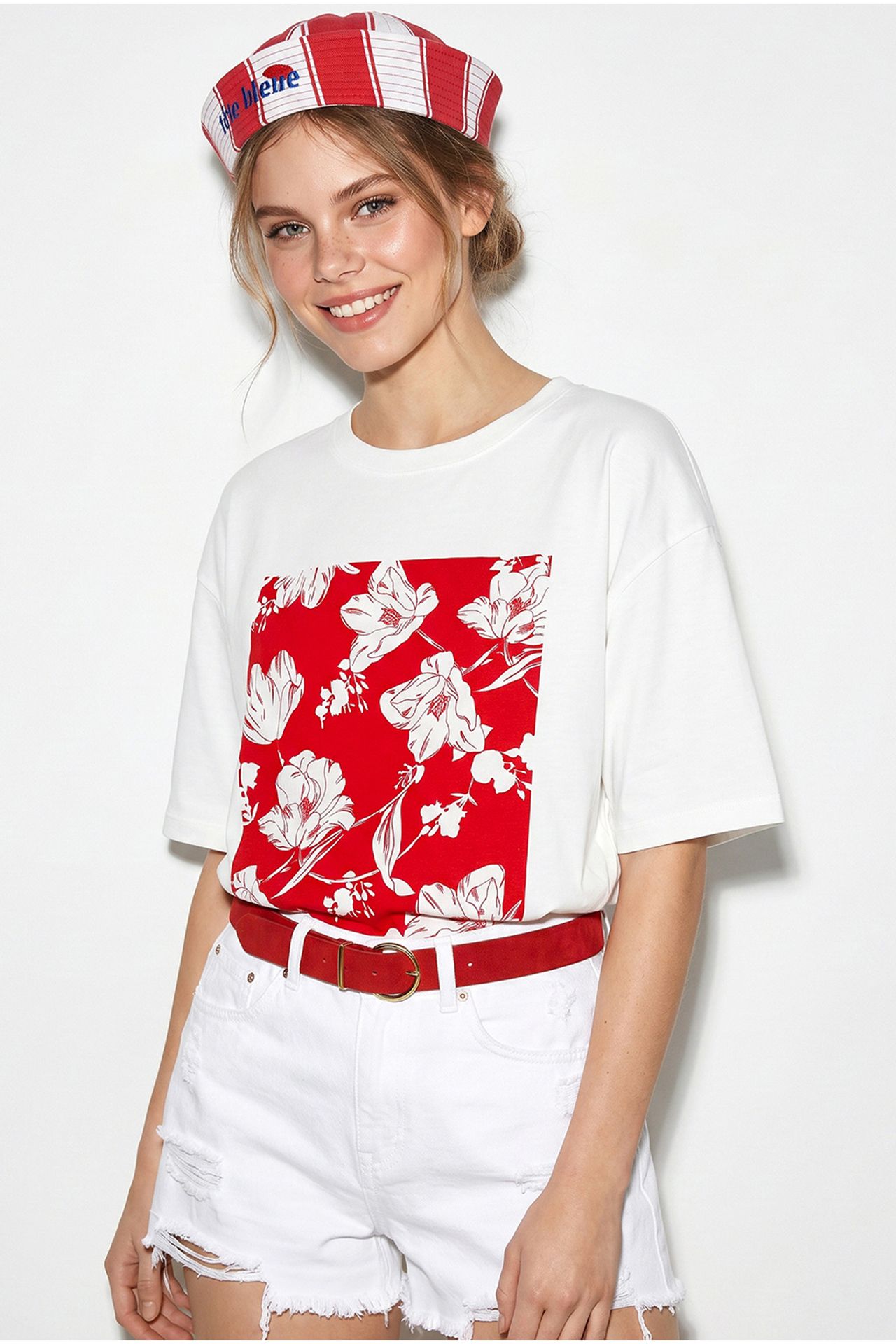 LUCCI Oversized Floral Cotton T-Shirt 2