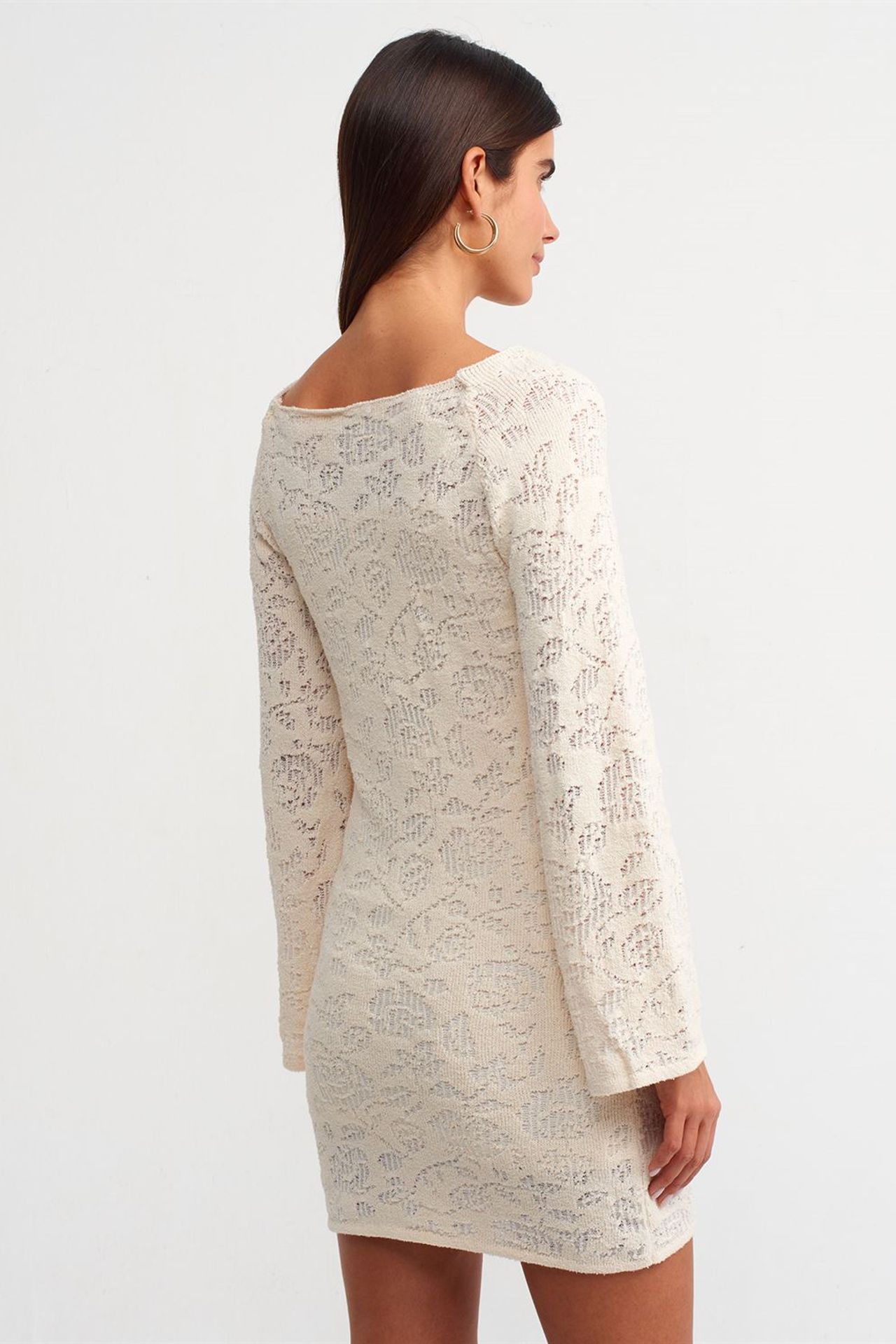 DILVIN Fitted Lace Mini Dress 4