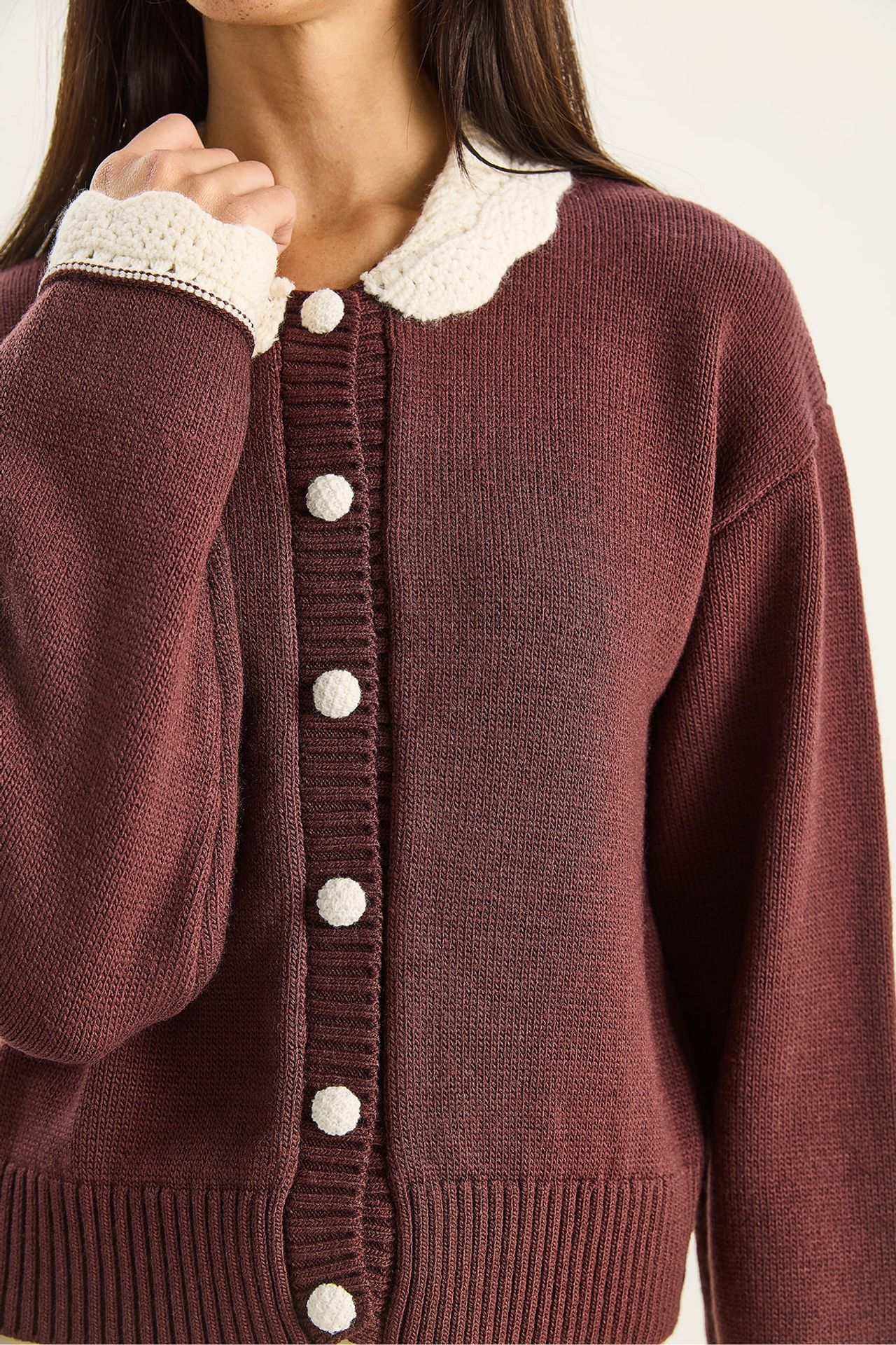 LUCCI Thick Ribbed Knit Cardigan with Button Closure 6