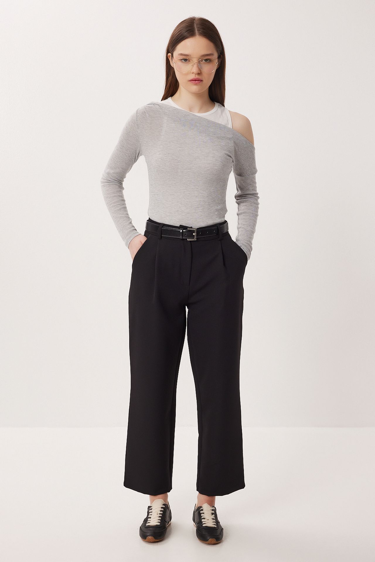 ISTANBUL High Waist Tailored Trousers with Belt 2