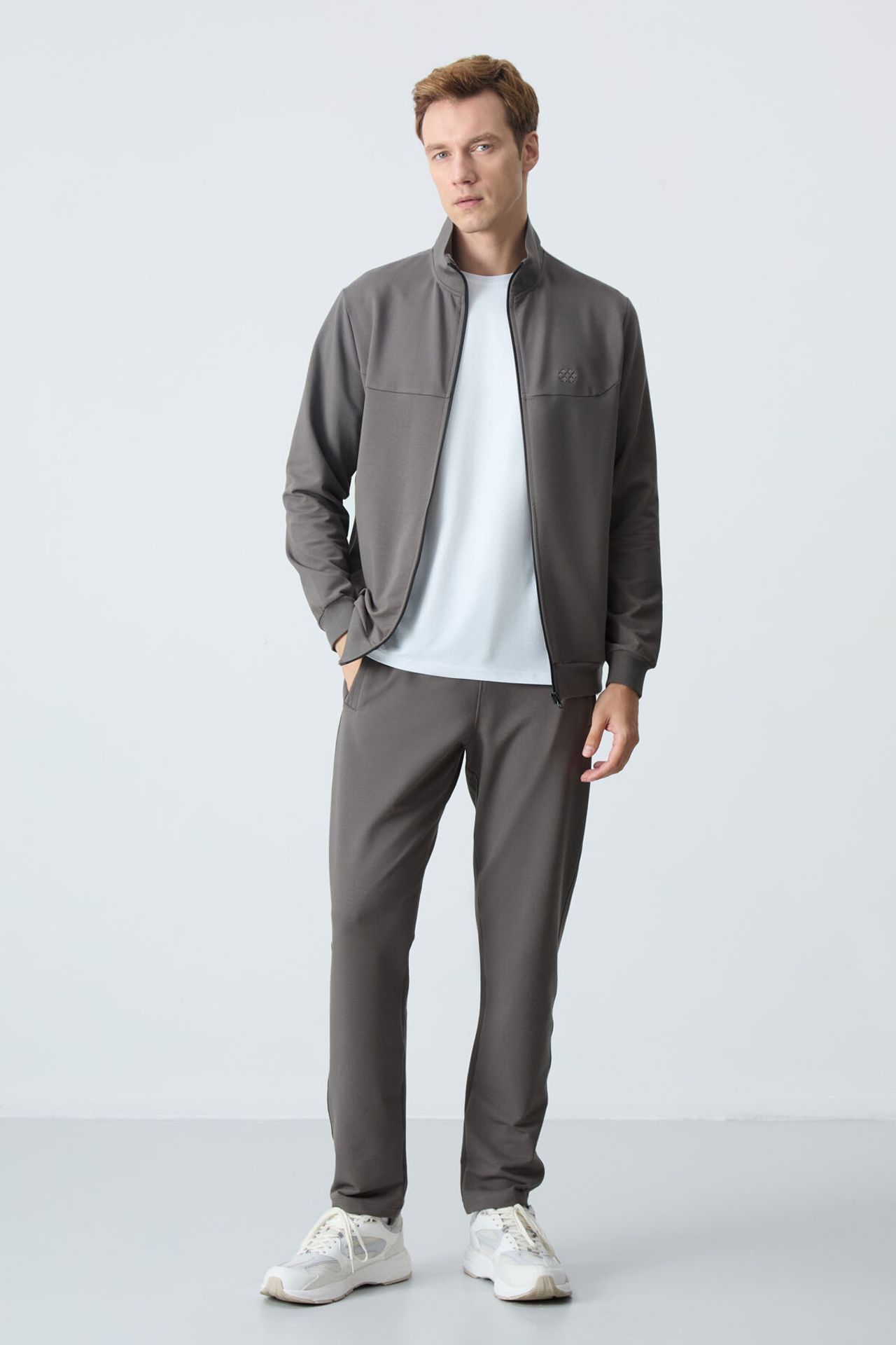 TOMMY Men's Zip-Collar Sweatshirt And Pants Set 4