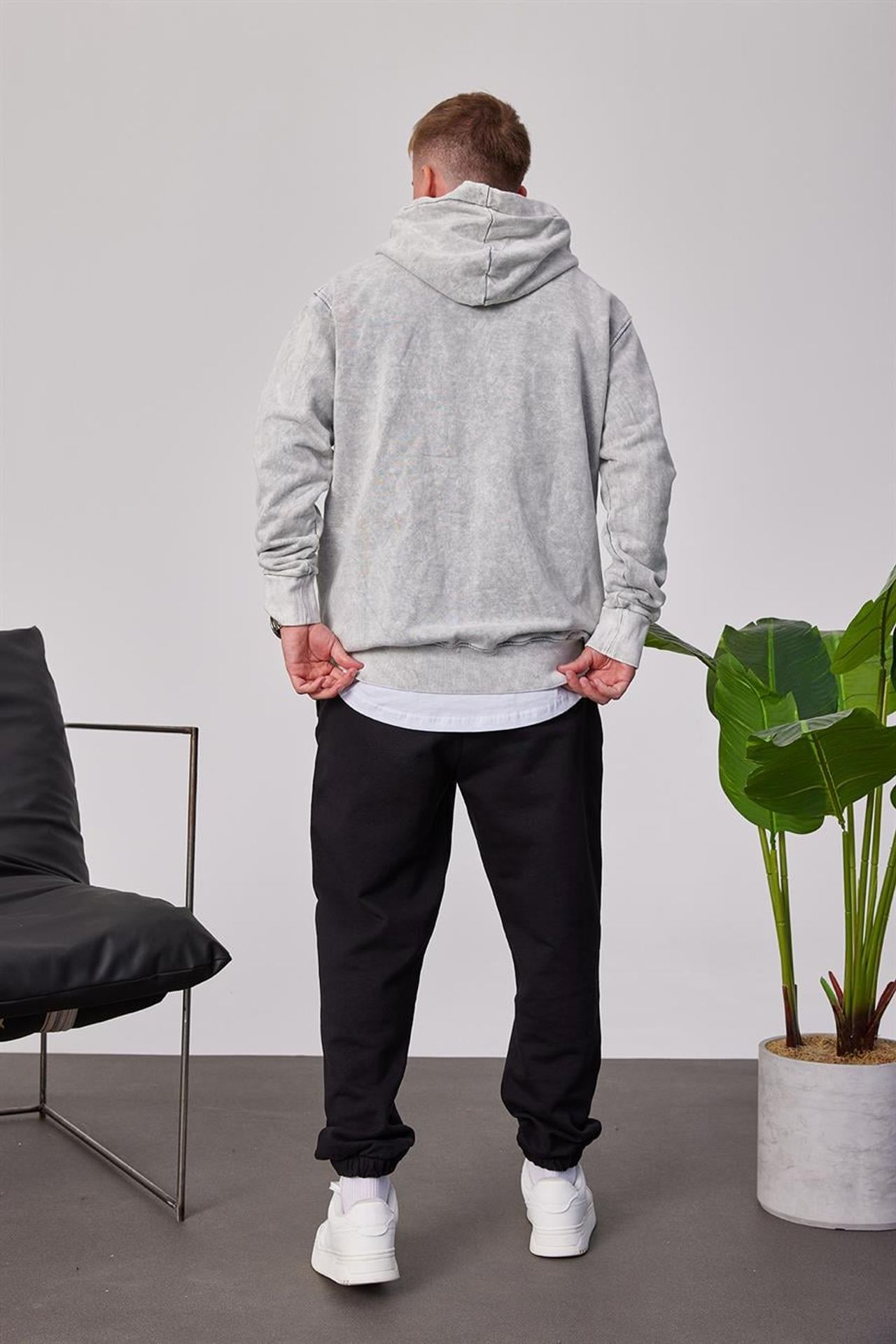 NOMARC Temel Kapüşonlu Cepli Hoodie 3