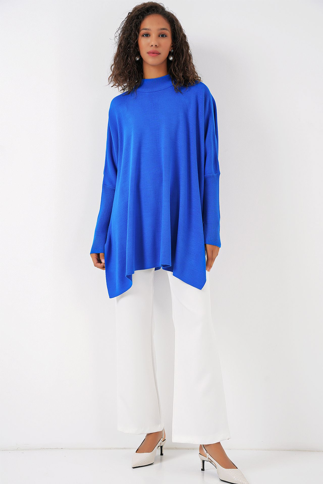BDART Oversized Acrylic Crew Neck Jumper 2