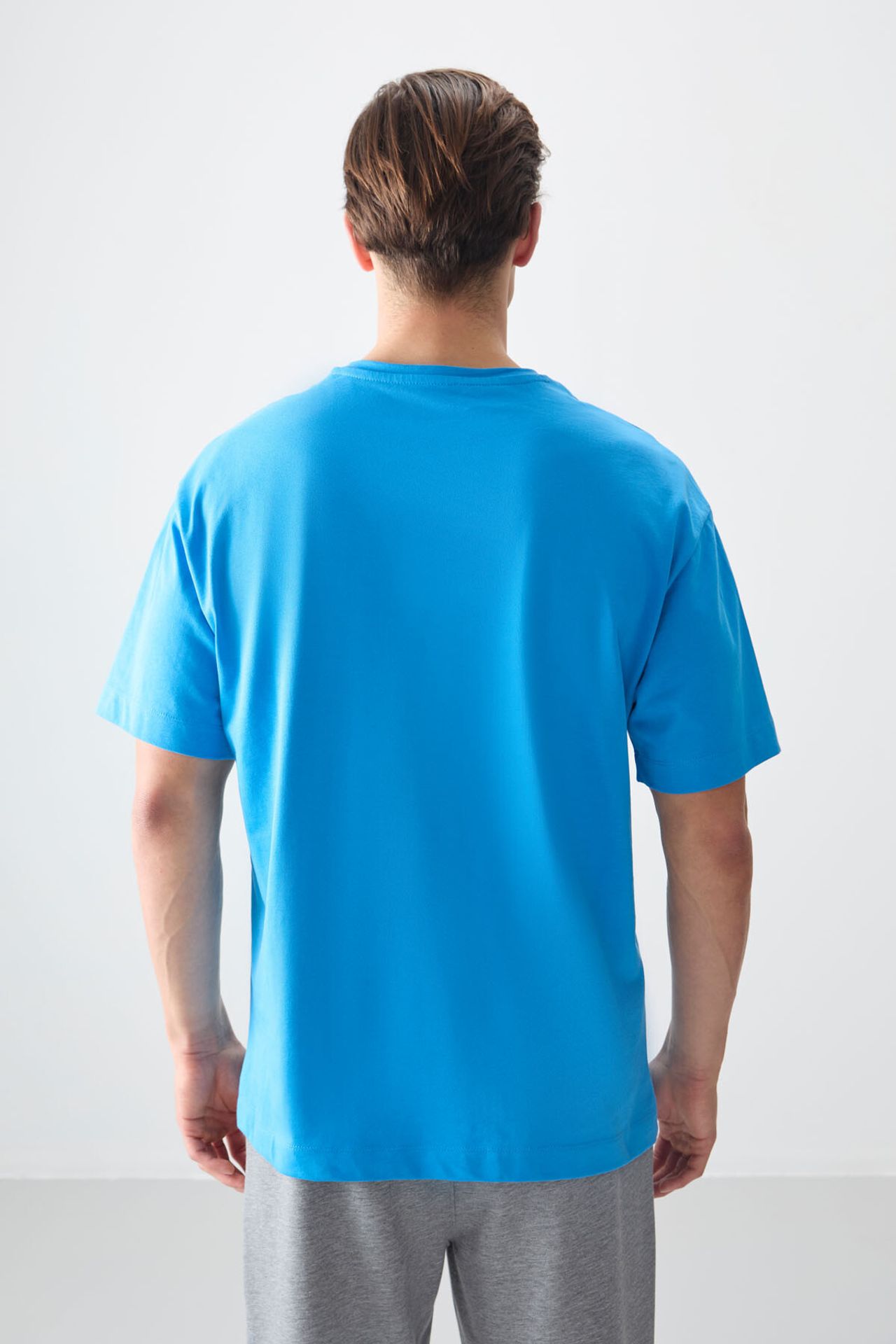 TOMMY Oversized Cotton Crew Neck T-Shirt 6