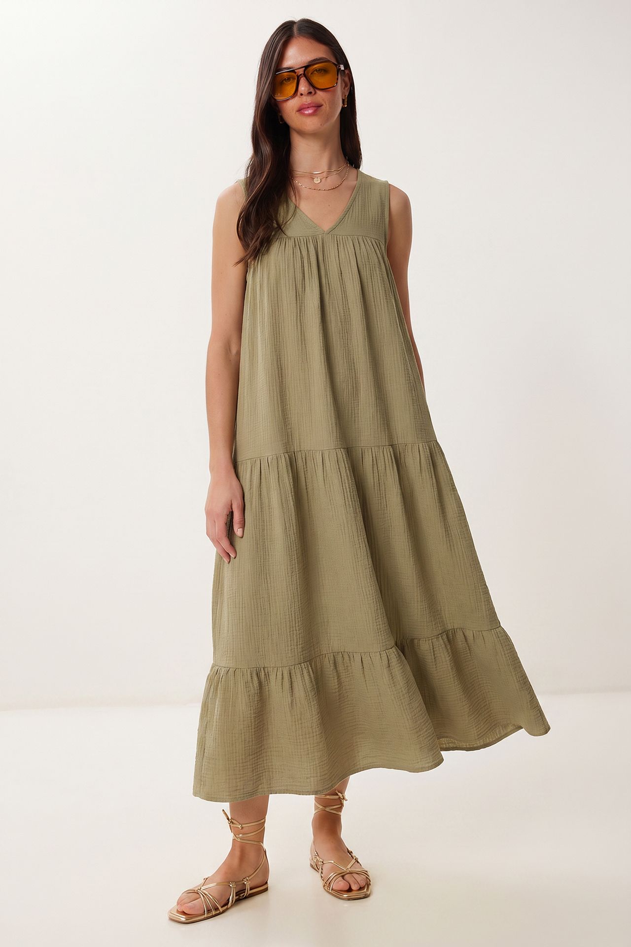 ISTANBUL Frilly V-Neck Midi Dress 2