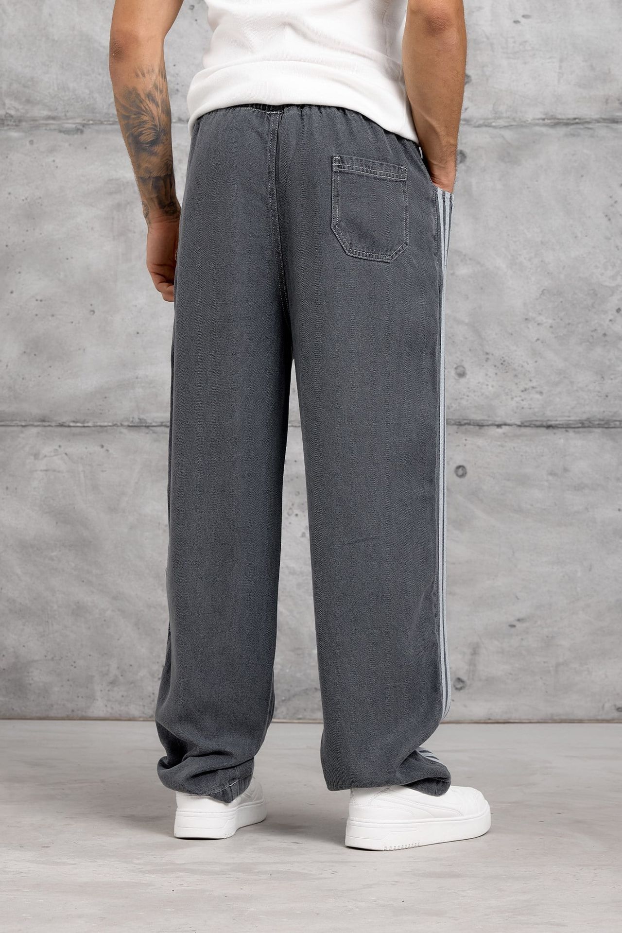 NOMARC Klasik Beş Cepli Normal Kesim Jean 5