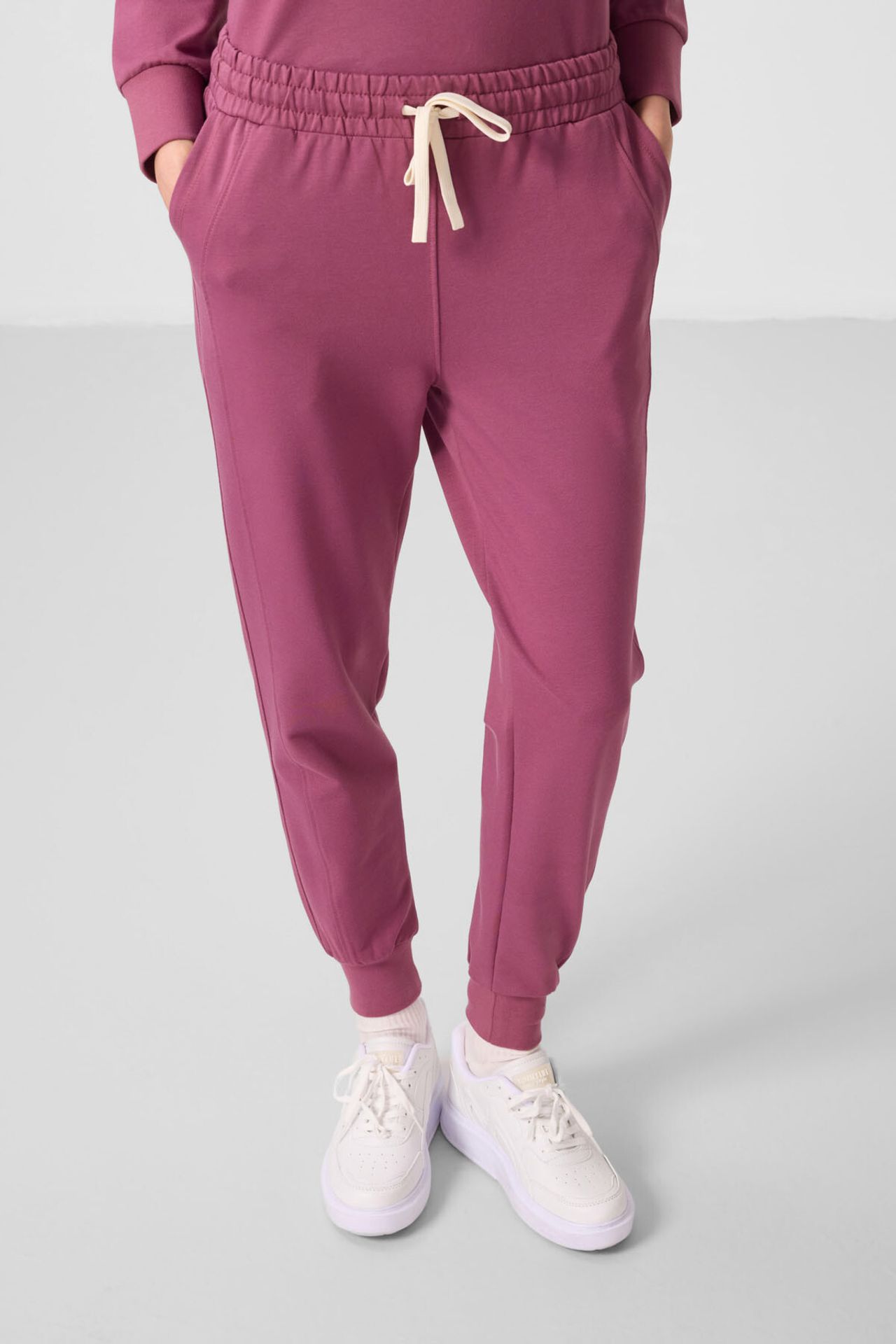 TOMMY Oversized Hooded Sweatshirt And Pants Set 3