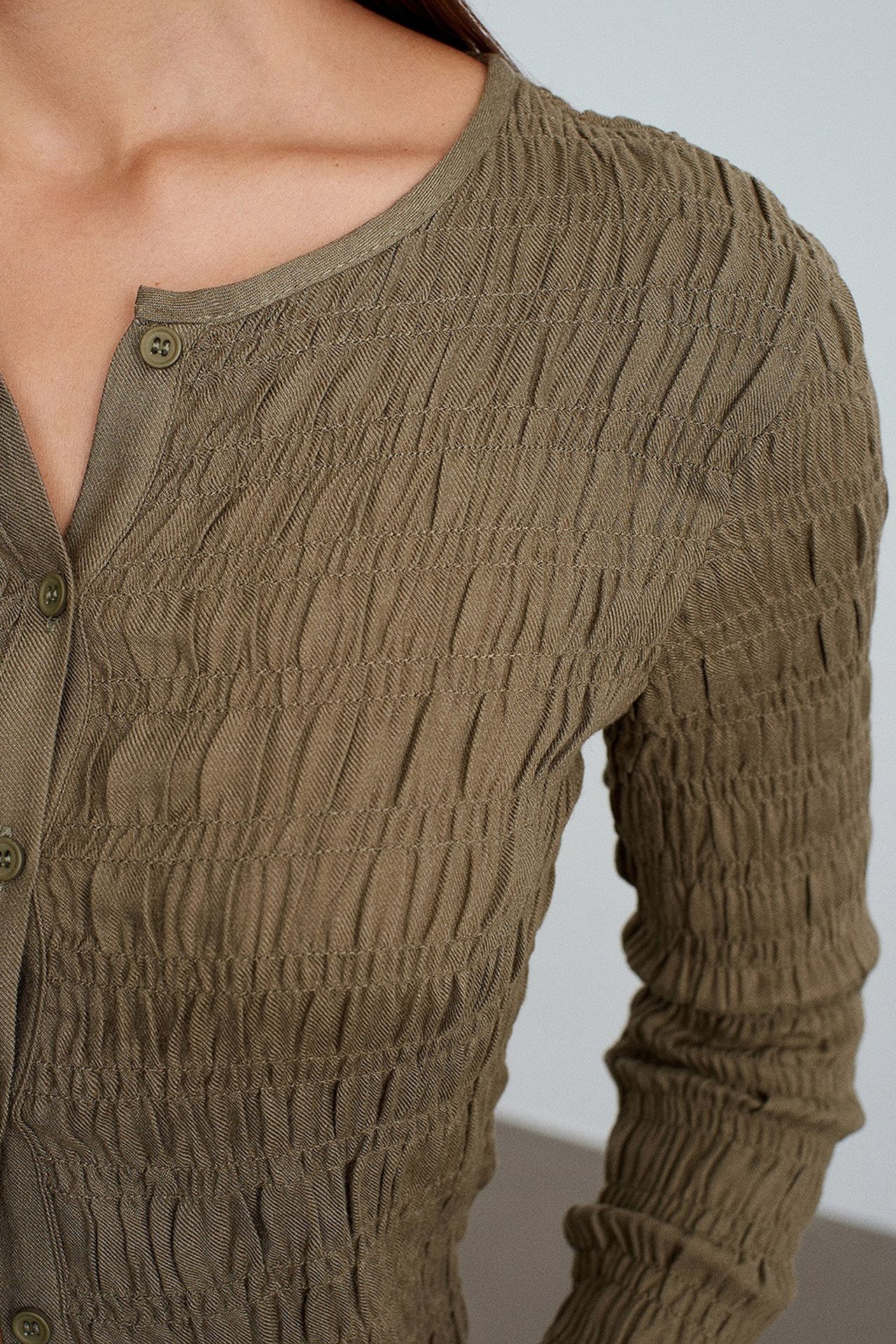 DILVIN Textured Knit Button-Front Blouse 4