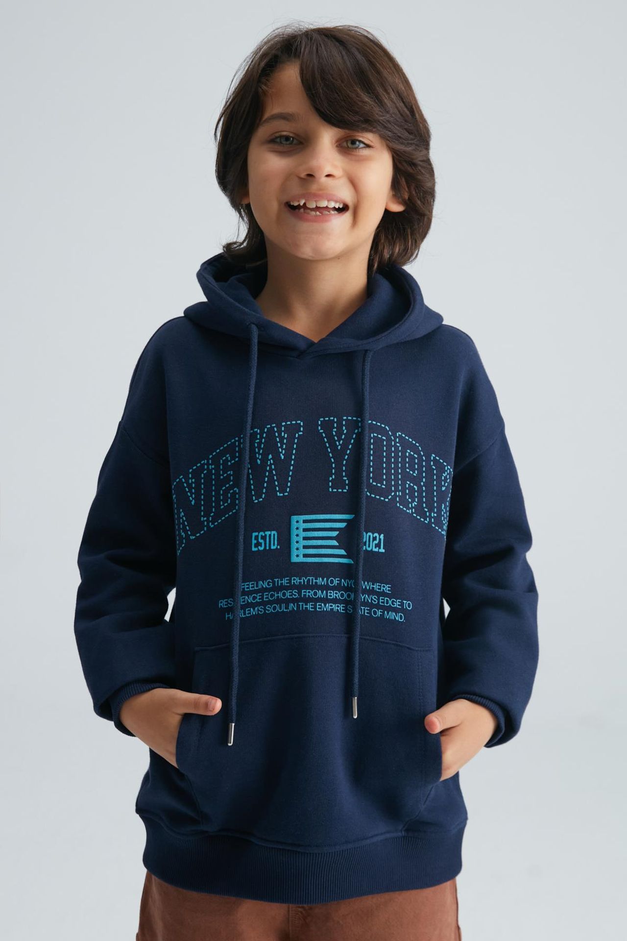 GRIMELANGE Hooded Text Print Pocket Sweatshirt 1