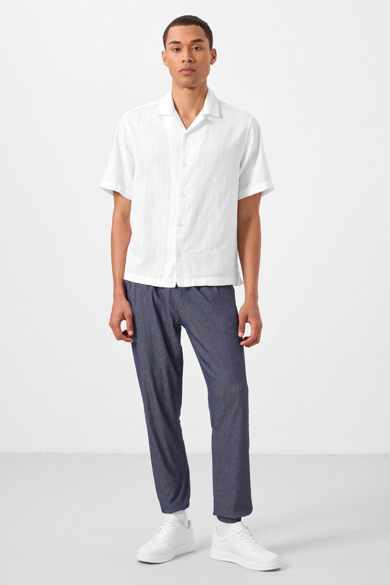 TOMMY Straight-Leg Pull-On Chinos 1