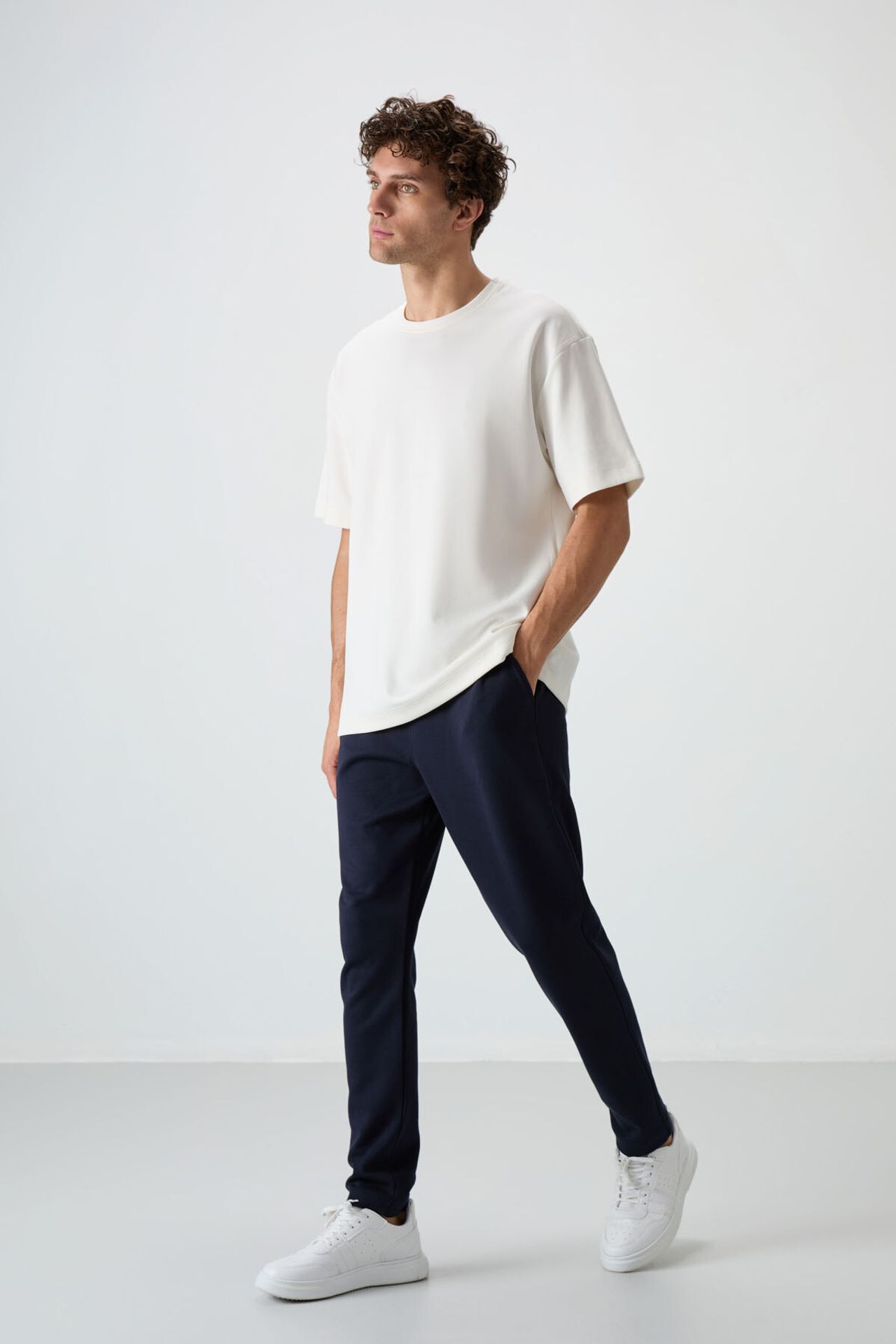 TOMMY Men's Oversized T-shirt And Pants Set 6