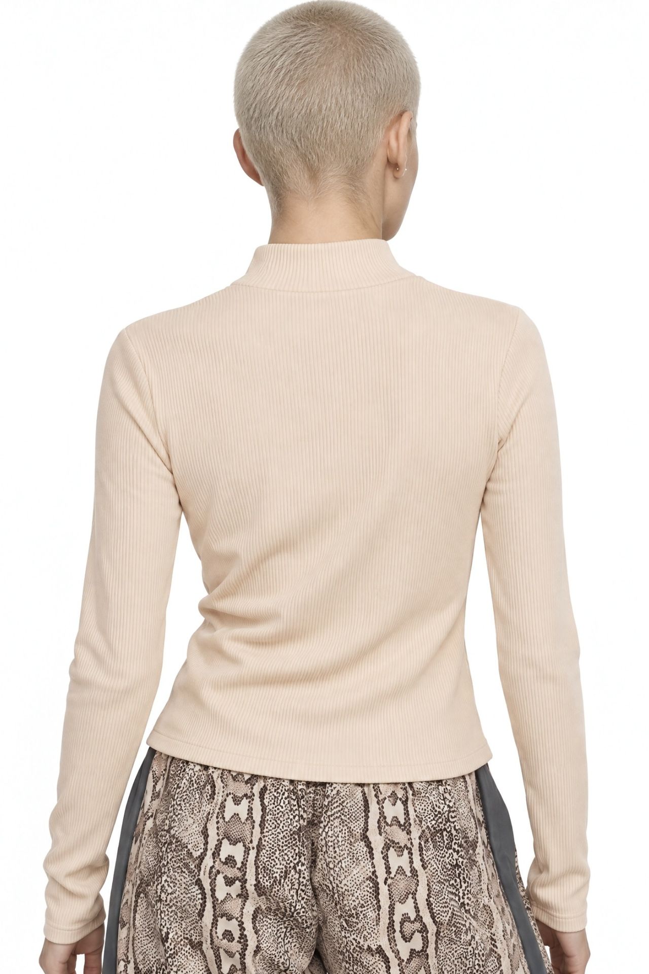 MIXRAY Women’s Ribbed Zip-Collar Crop Blouse 3