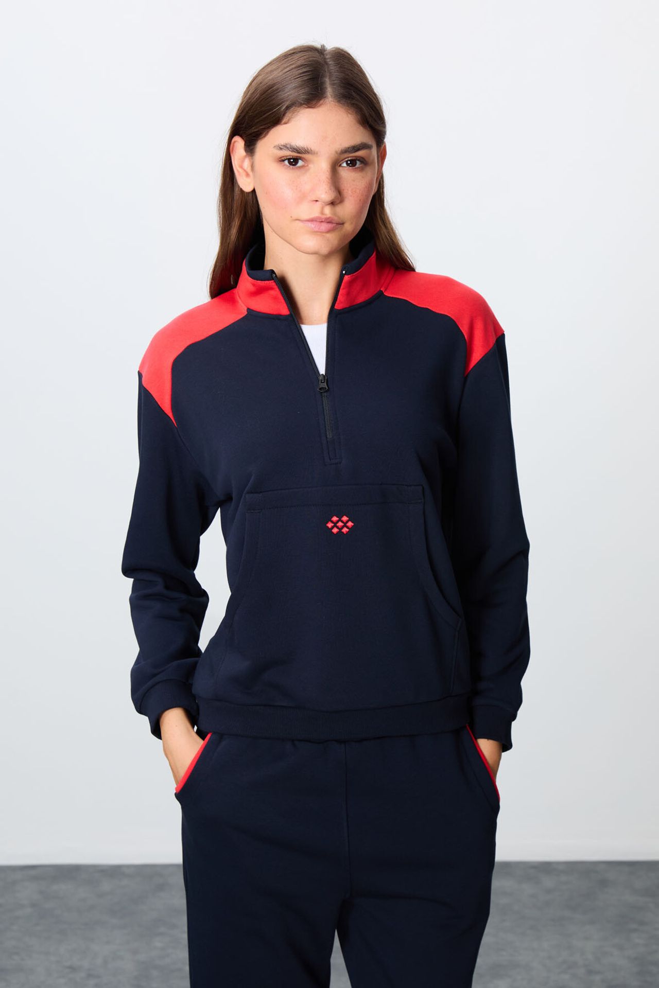 TOMMY Color-Blocked Fleece Tracksuit Set 2