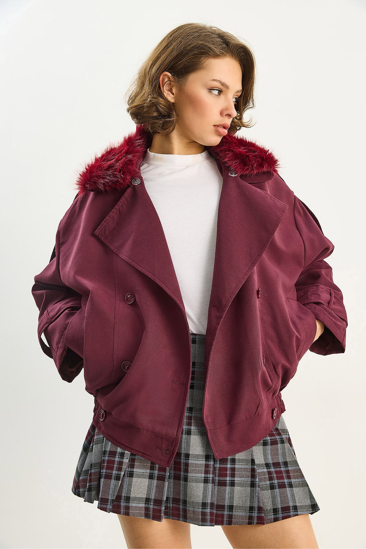 LUCCI Trench Coat with Faux Fur Collar 4