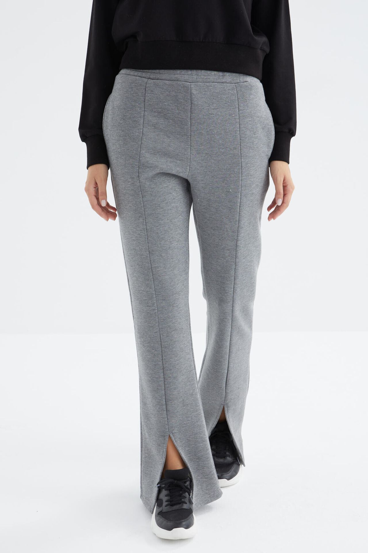 TOMMY Women's Relaxed Straight-leg Sweatpants 4