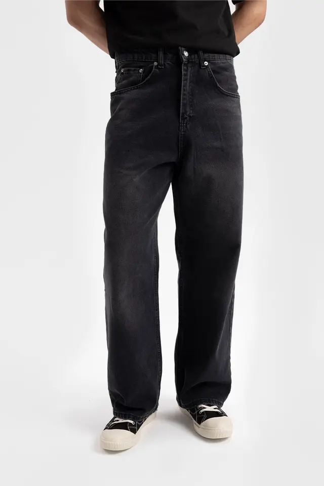 GIESTO Relaxed Fit Straight Leg Jeans