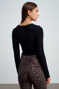 black-image-2