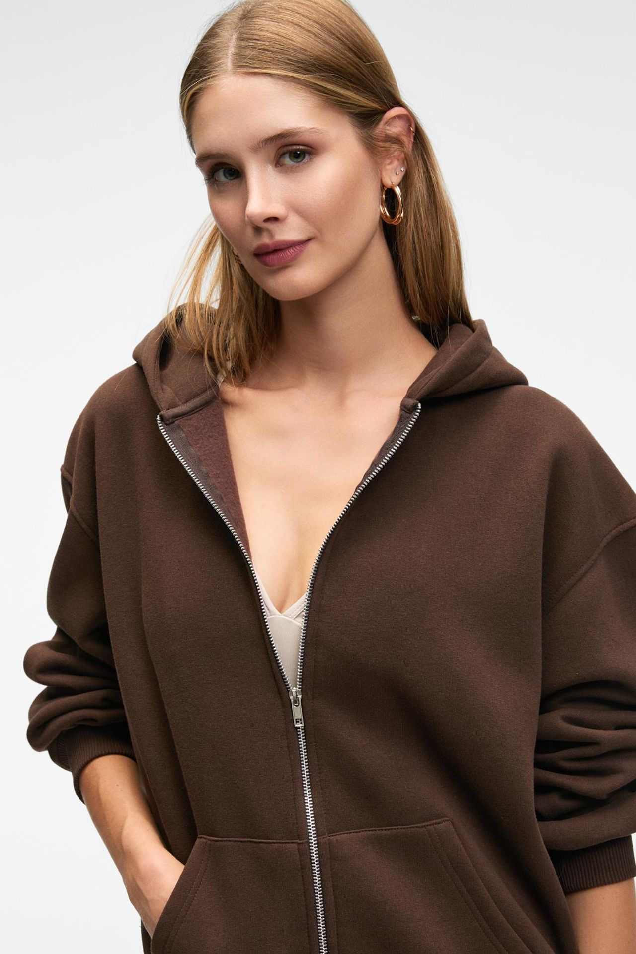 GRIMELANGE Relaxed Crew Neck Long Sleeve Sweatshirt 3