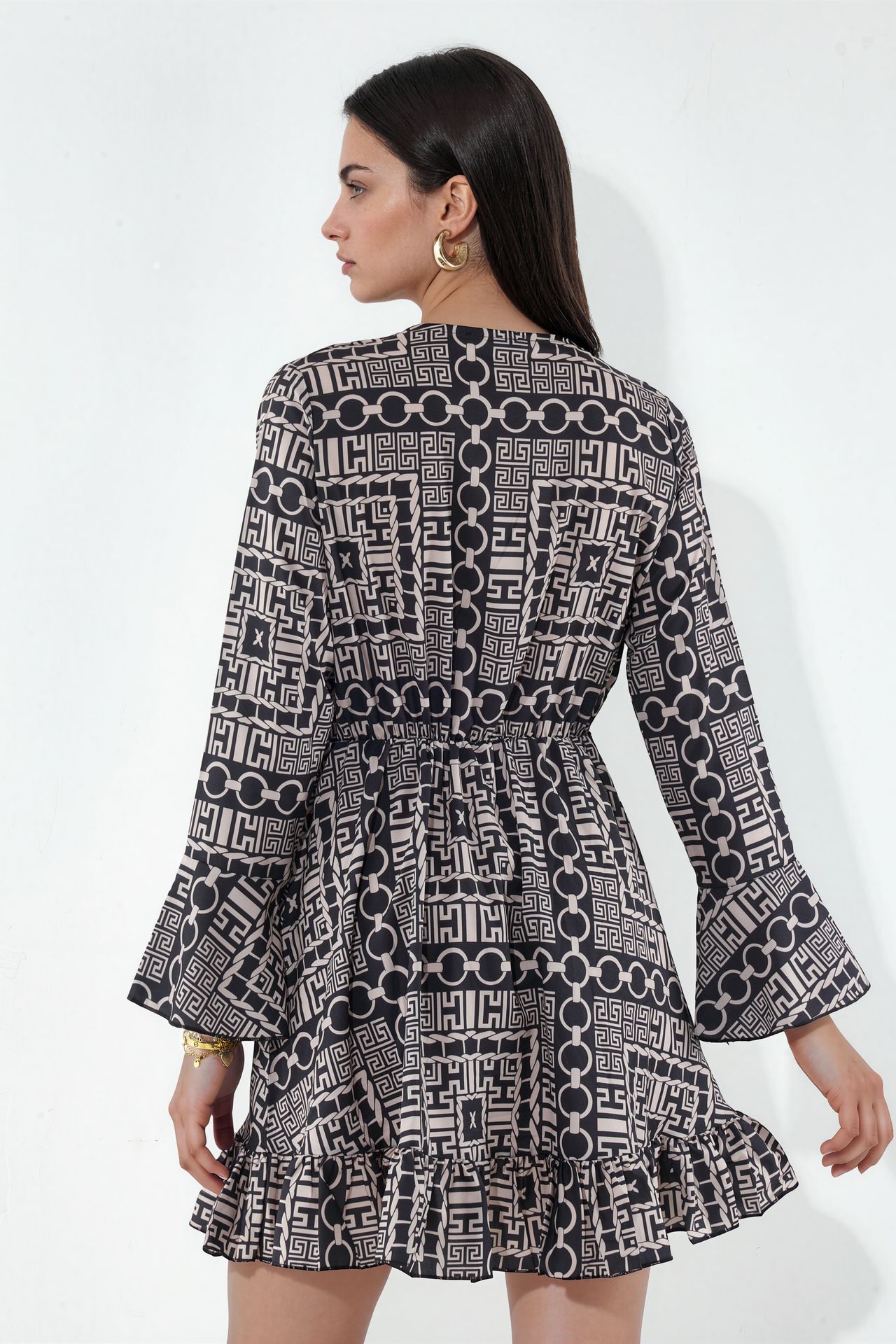 MSN Geometric Wrap Mini Dress With Tie Waist 2