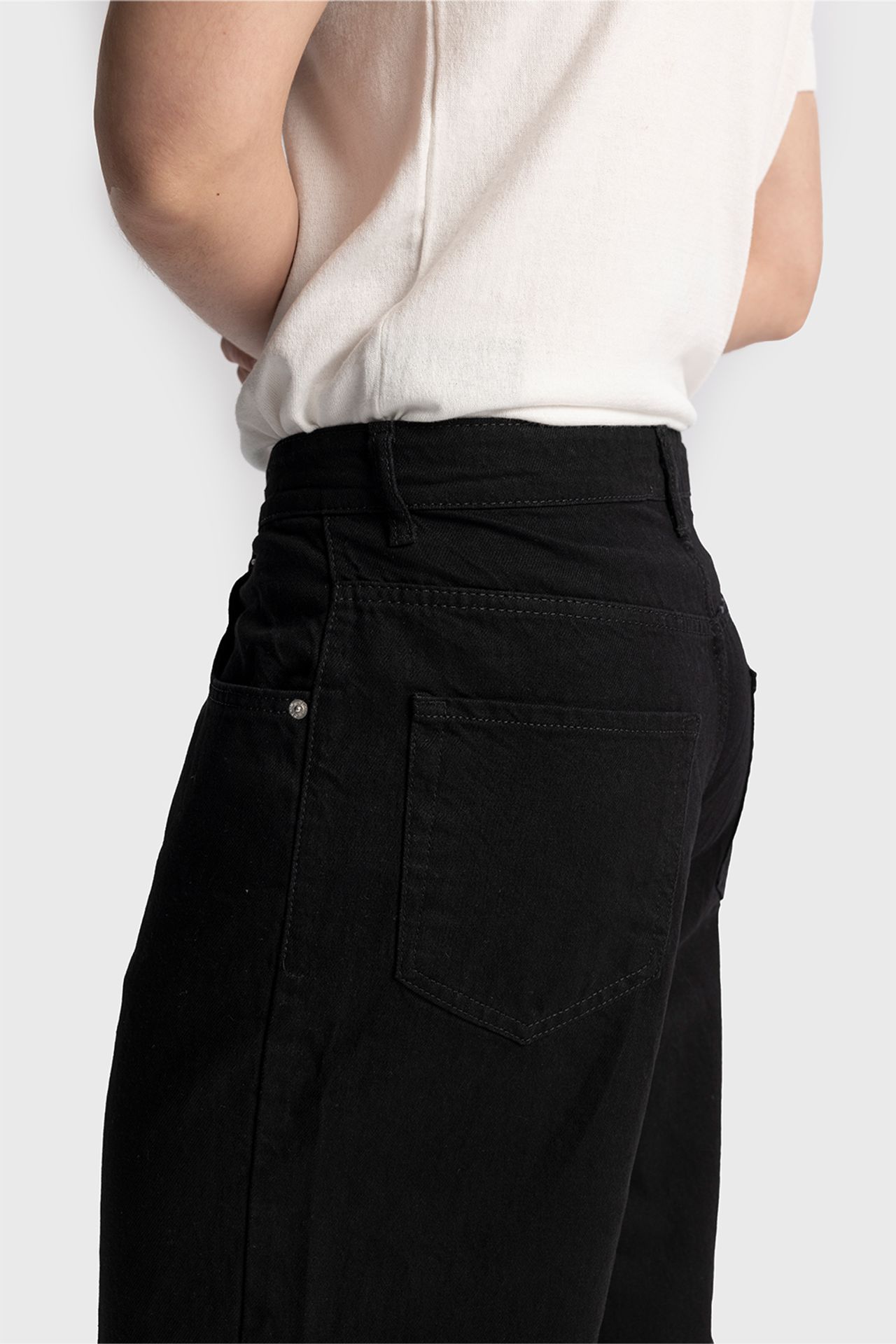GIESTO Relaxed Fit Straight Leg Jeans 4