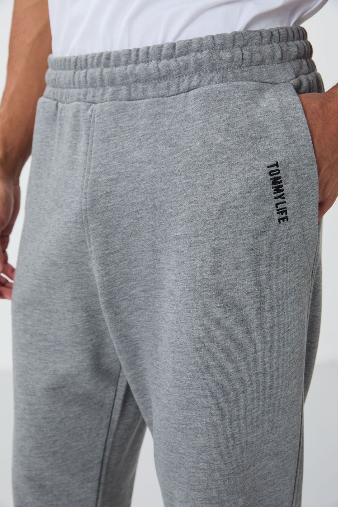 TOMMY Men's Hooded Sweatshirt And Pants Set 6