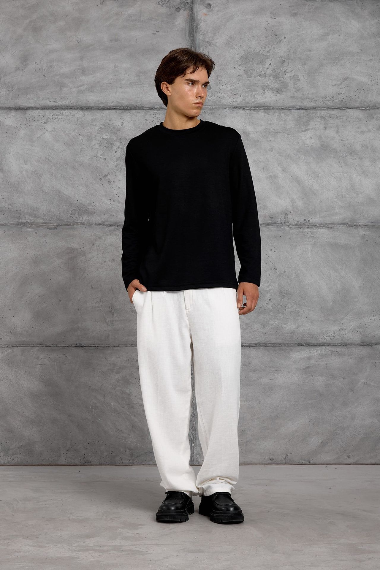 NOMARC Normal Kalıp Bisiklet Yaka Sweatshirt 2