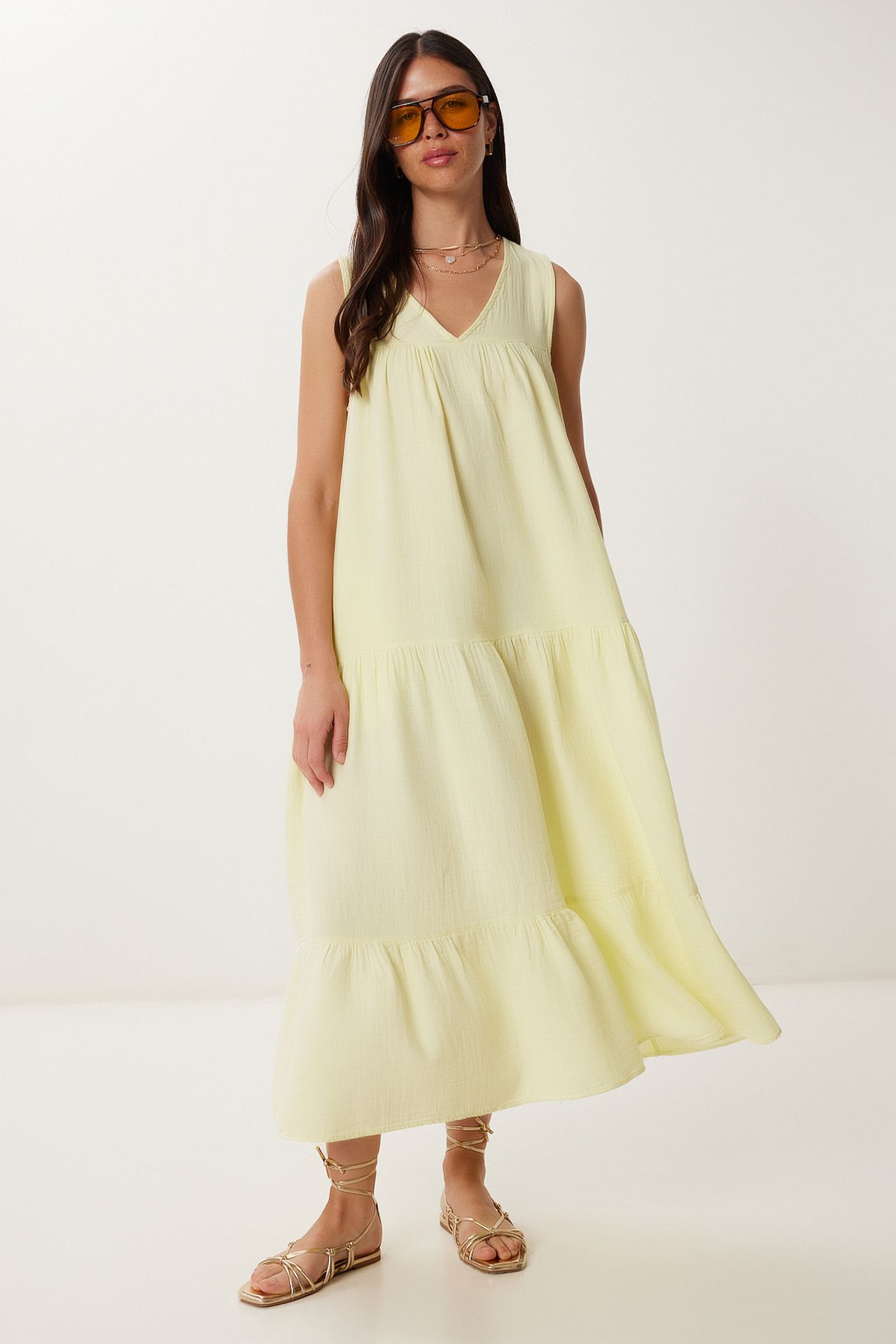 ISTANBUL Frilly V-Neck Midi Dress 2