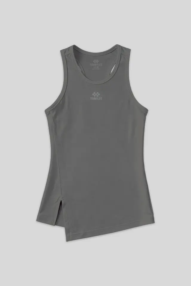 TOMMY Sleeveless Crew Neck Active Top