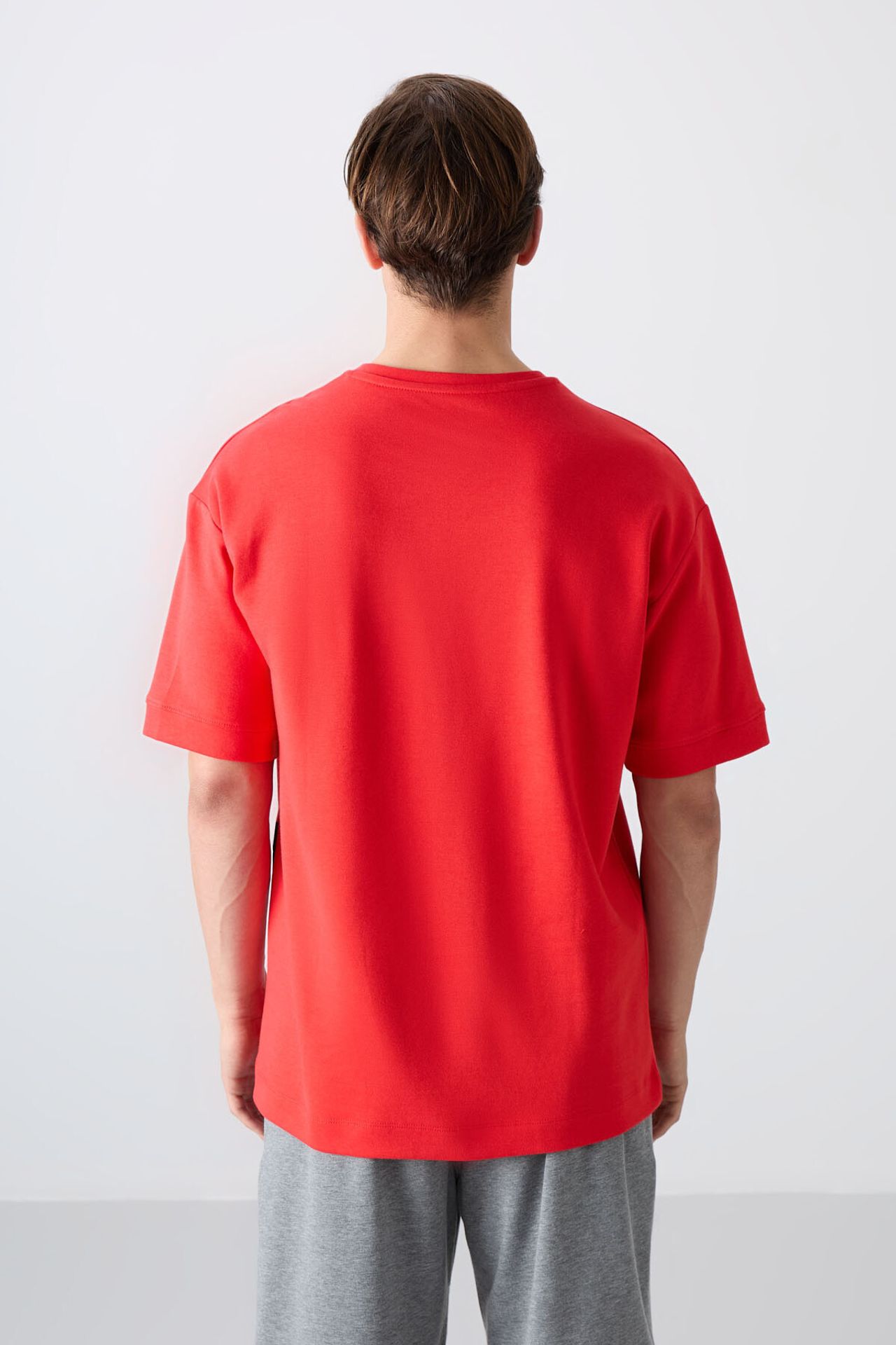 TOMMY Oversized Cotton-Blend Crew Neck T-Shirt 6