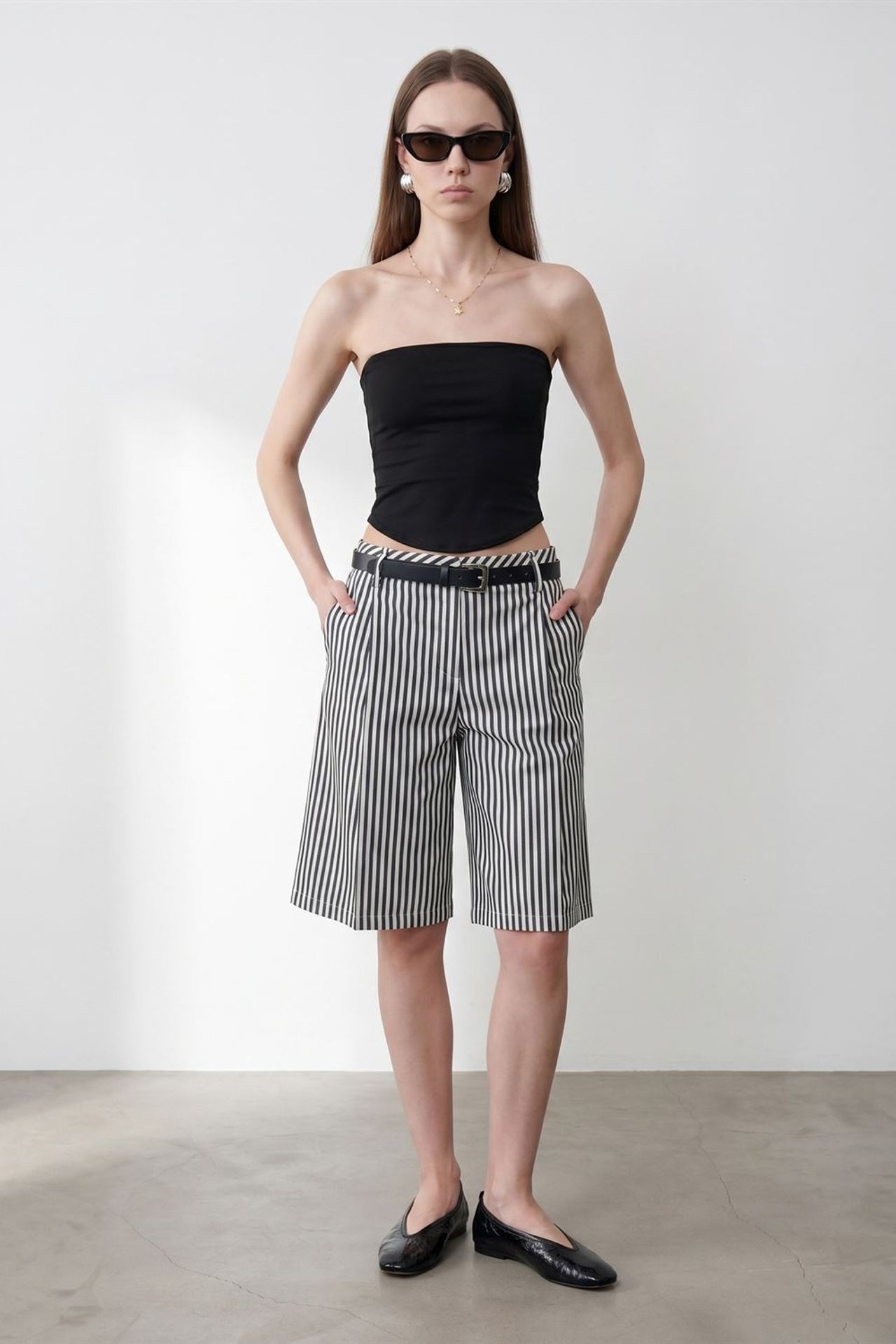 DILVIN Women’s Strapless Crop Bandeau Top 4