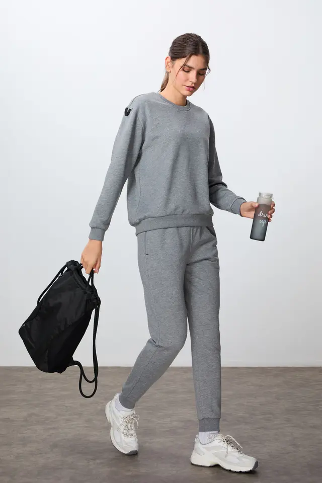 TOMMY Oversized Ribbed Sweatshirt And Pants Set