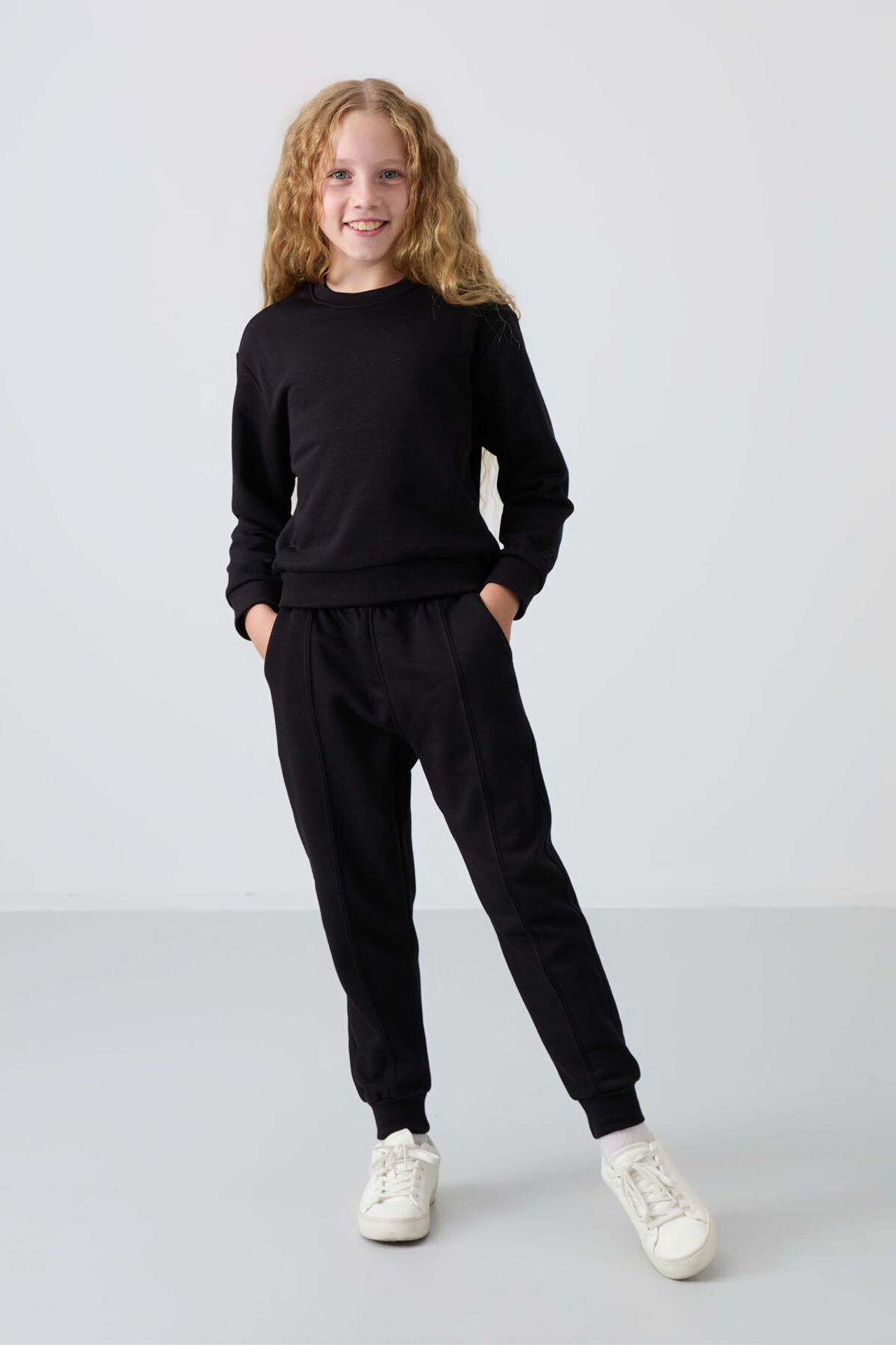 TOMMY Long Crew Neck Tracksuit Set 1