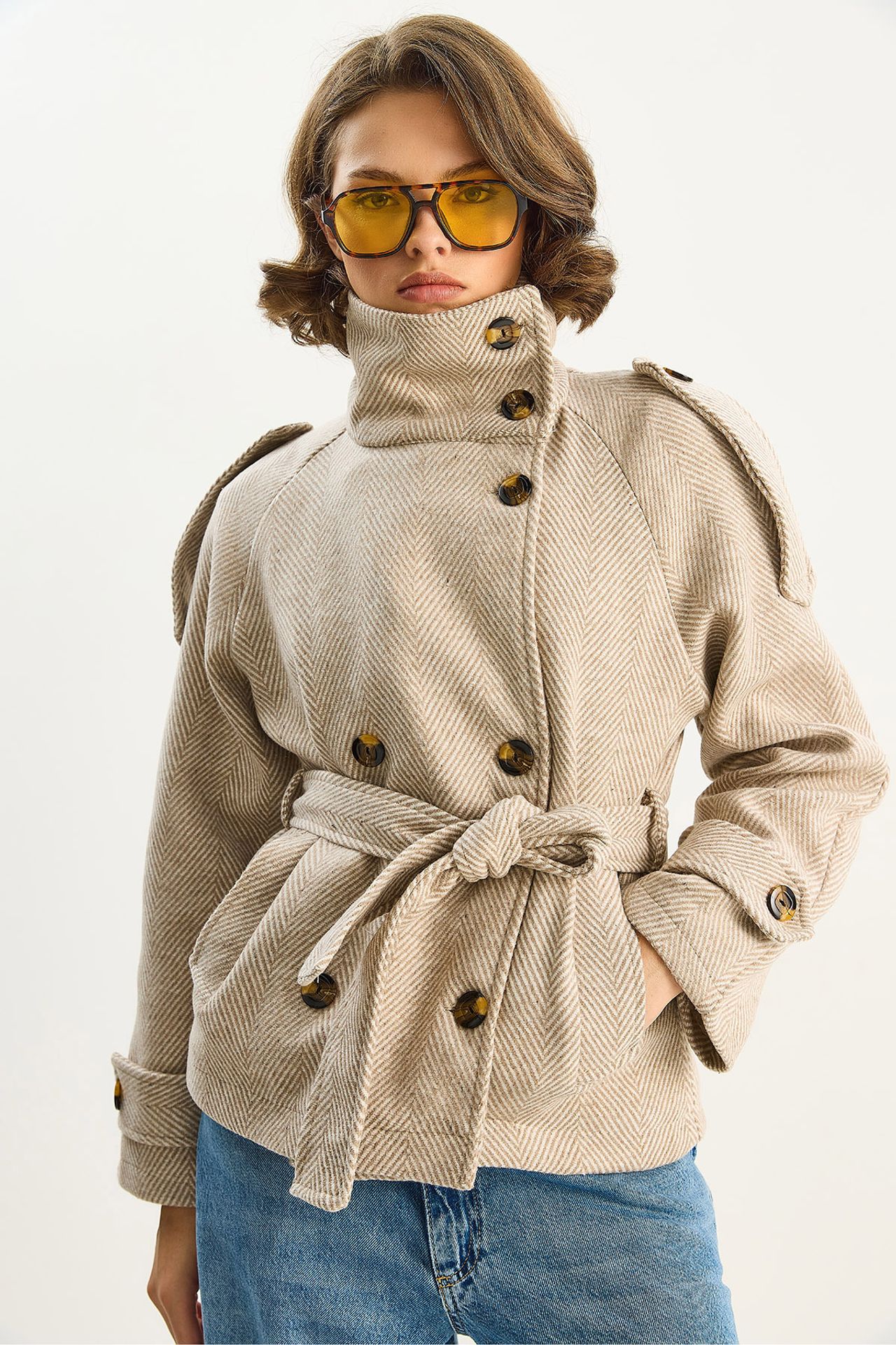 LUCCI Relaxed Fit Button Closure Jacket 3