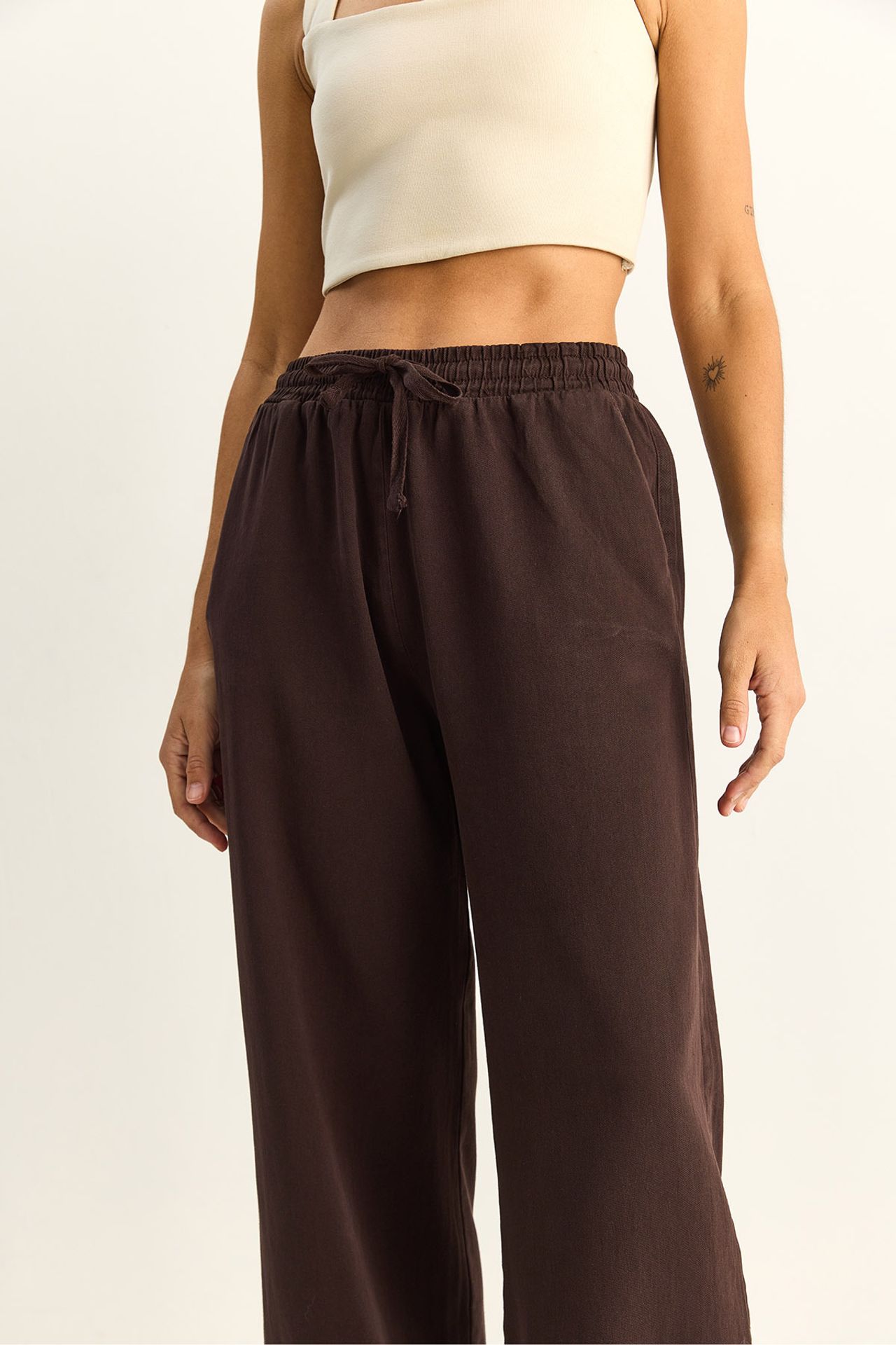 LUCCI Elastic Waist Straight Leg Pants 6