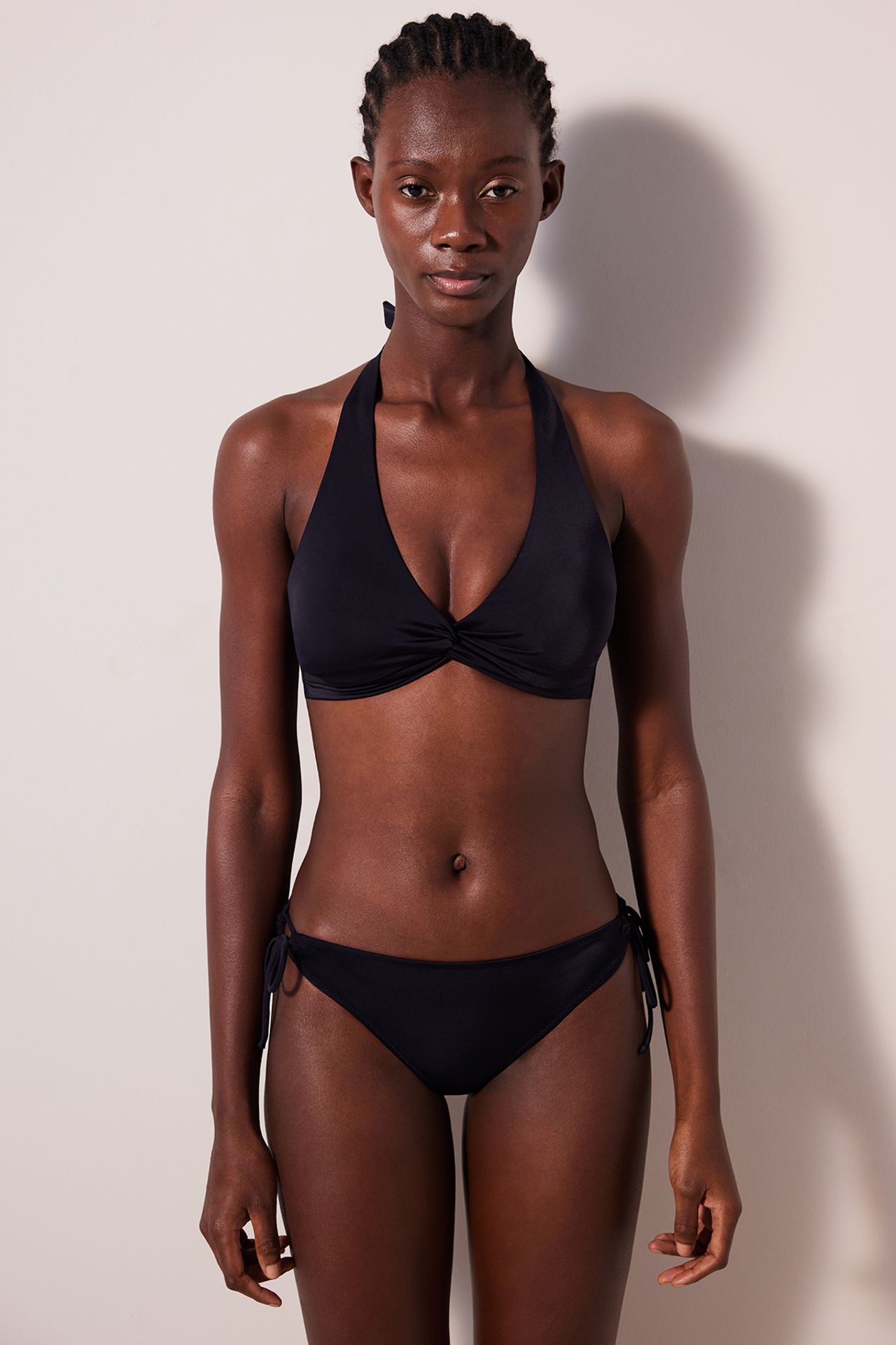 PENTI New Triangle Twist Bikini Top