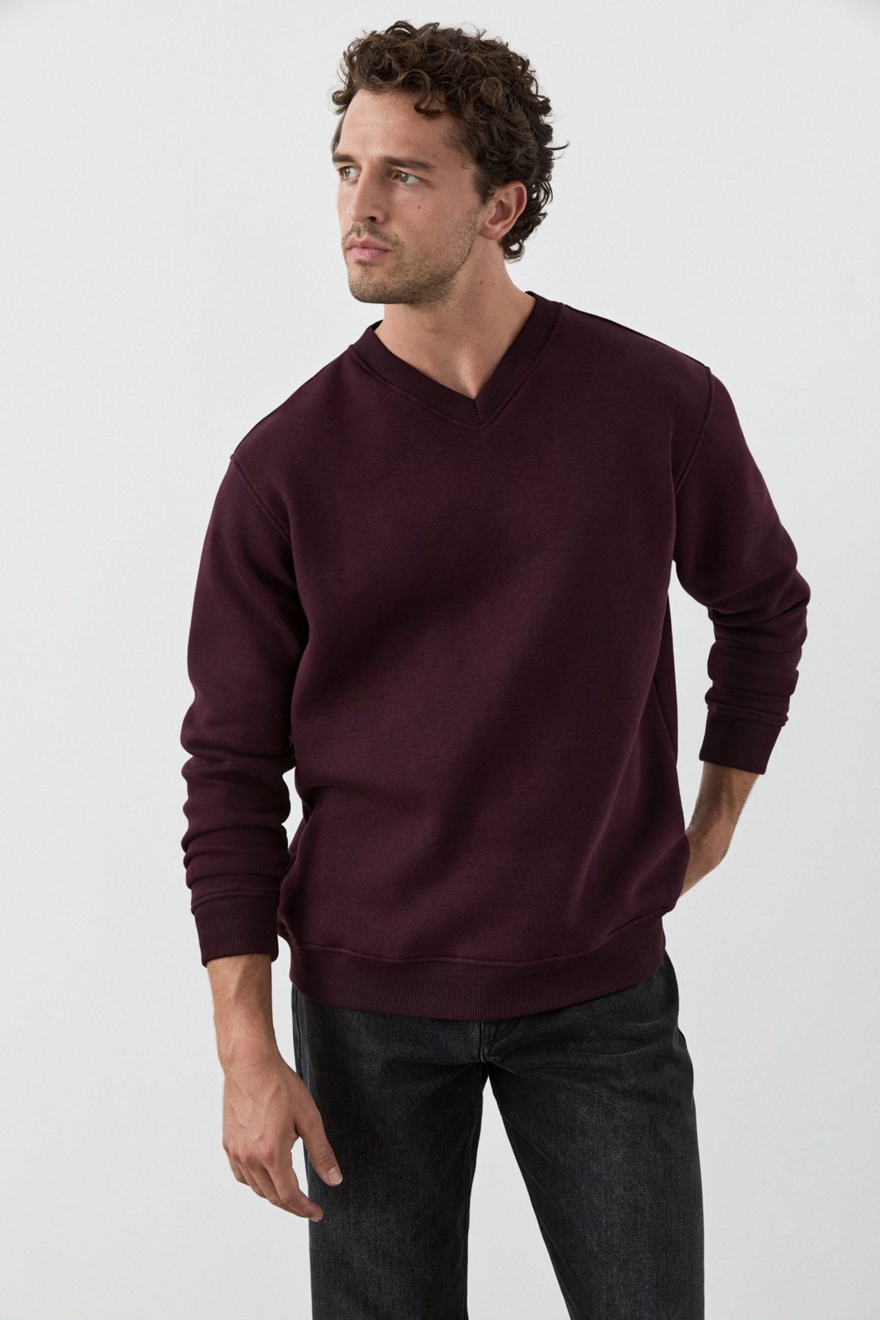GRIMELANGE Regular Fit Crew Neck Sweatshirt 1