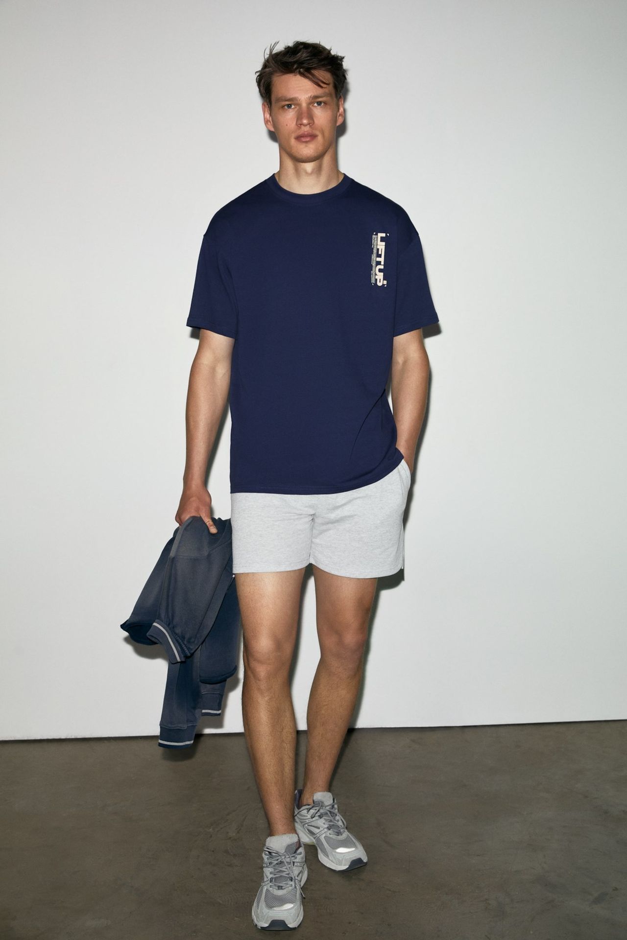 GRIMELANGE Oversized Crew Neck Logo T-Shirt 2