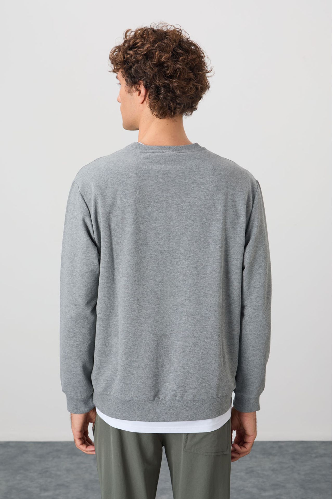 TOMMY Men's Plain Crew Neck Sweatshirt 5