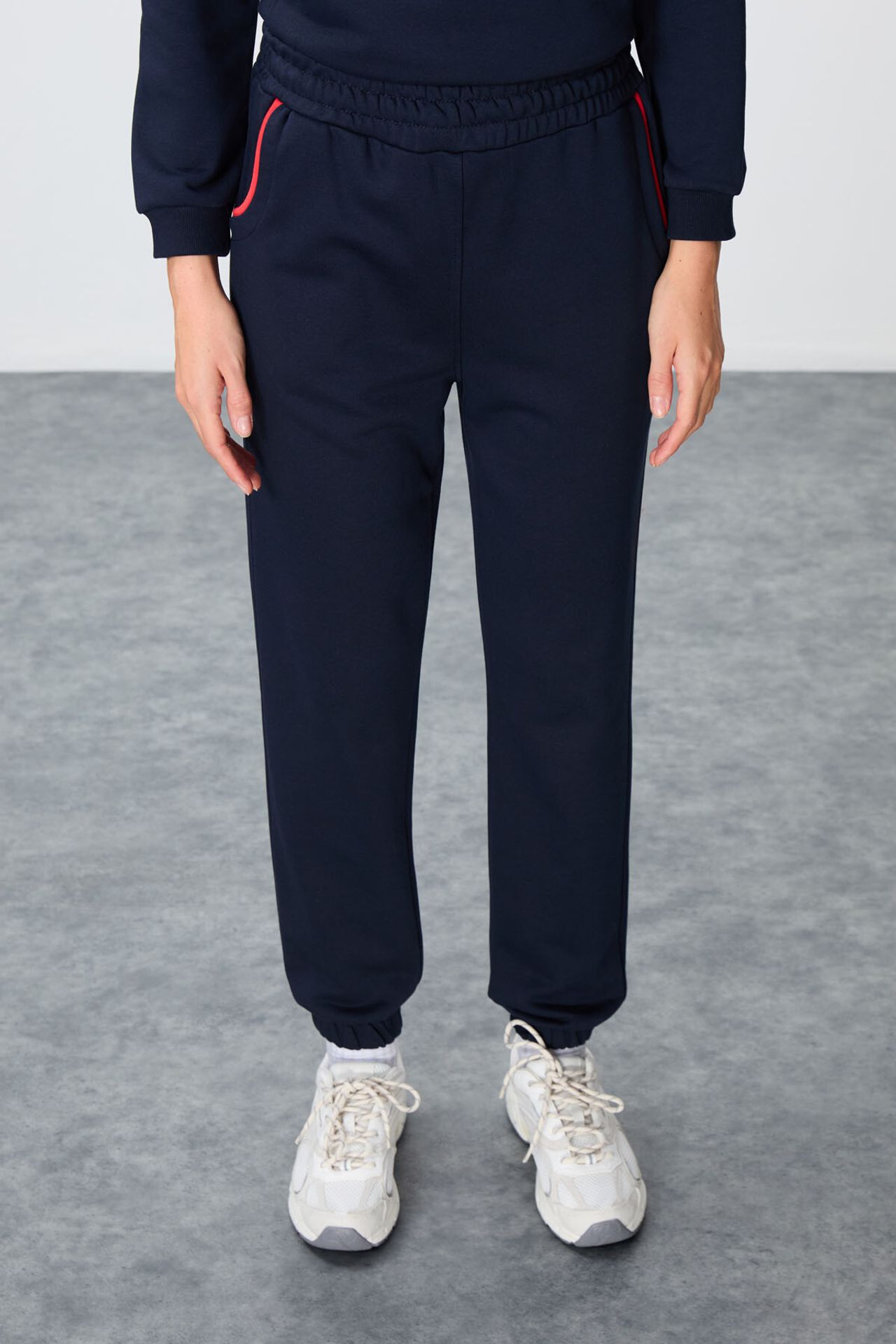 TOMMY Color-Blocked Fleece Tracksuit Set 3