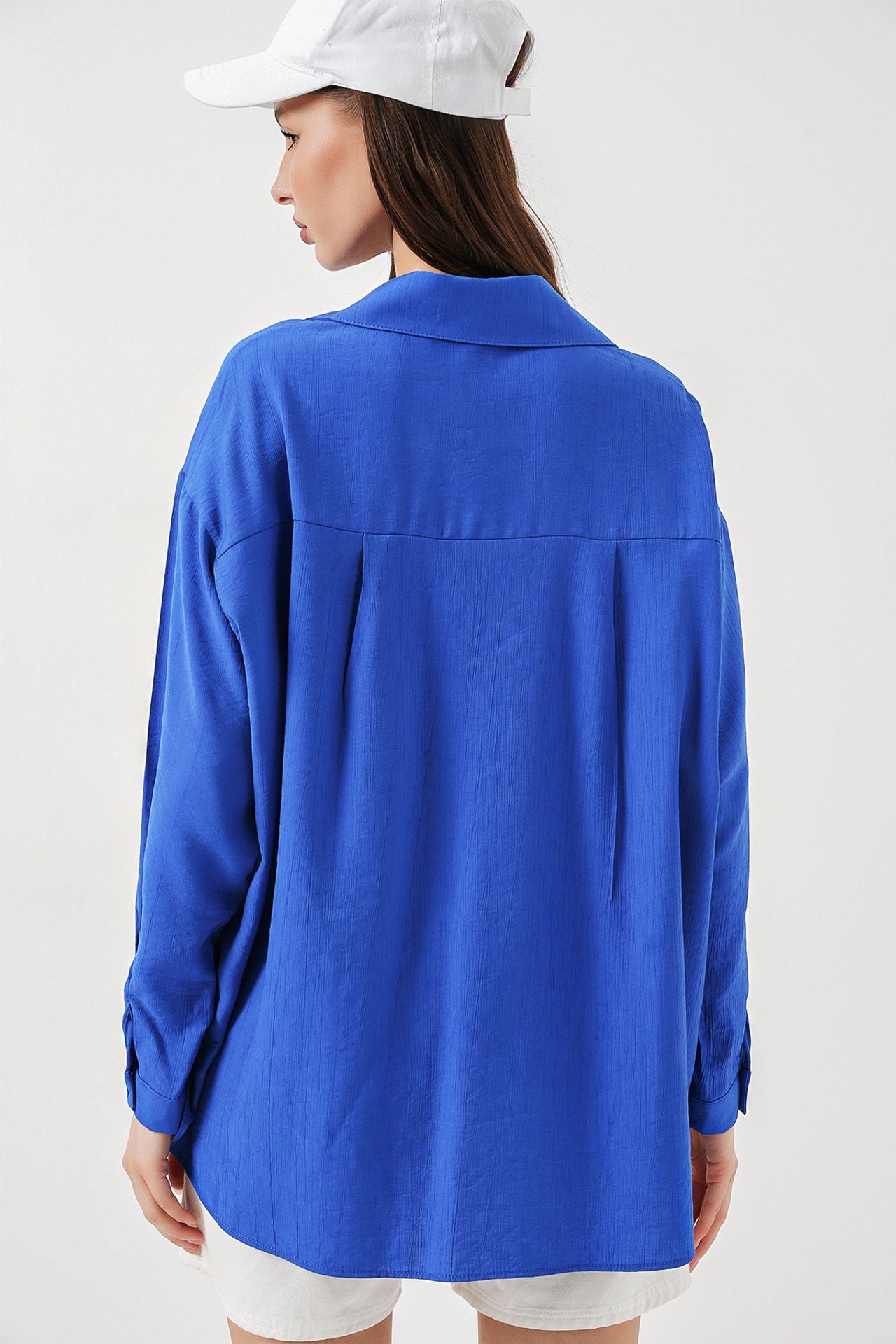 BDART Oversized Long-Sleeve Button-Up Shirt 5