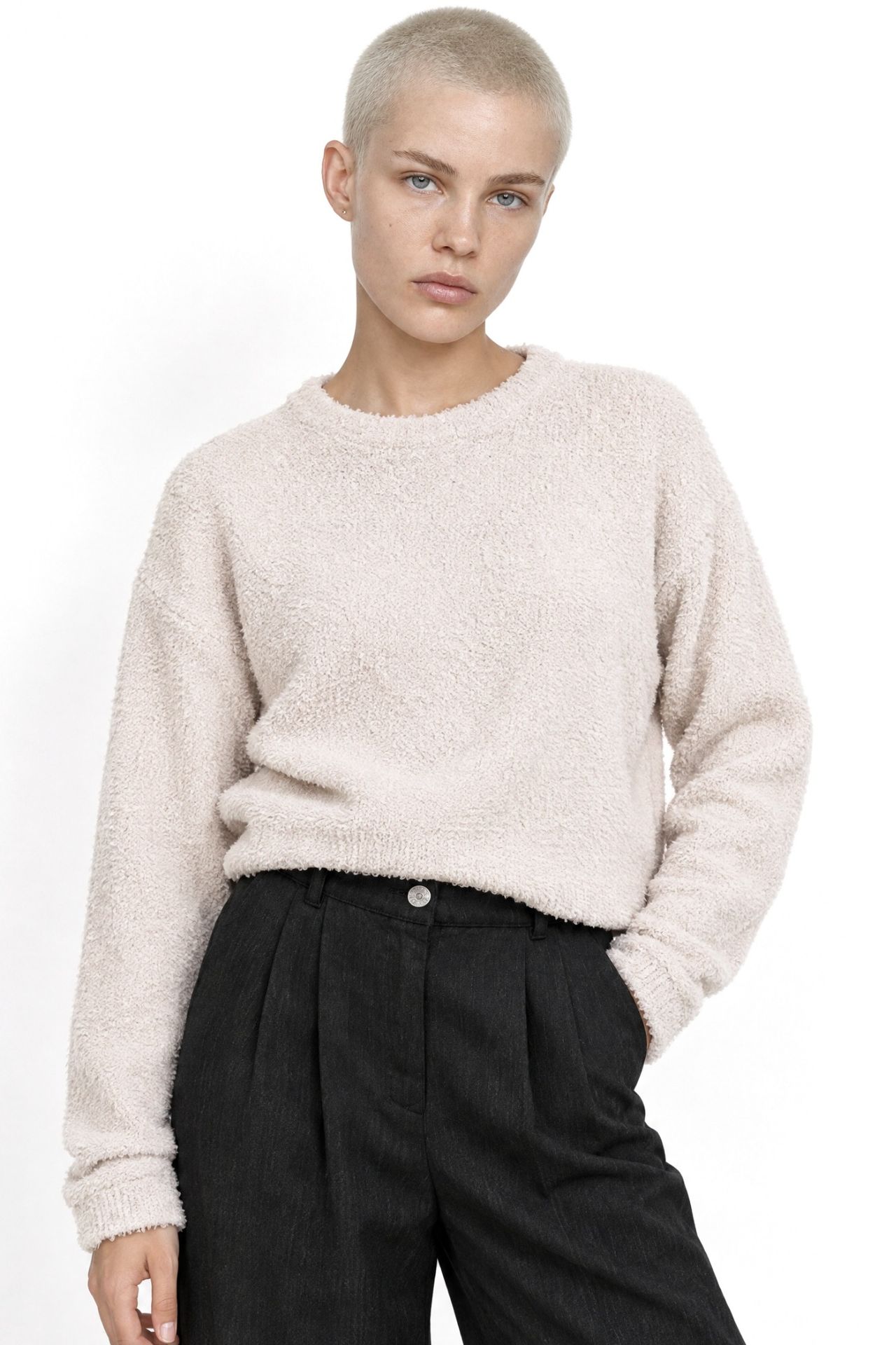 Mixray Plush Textured Crop Knit Sweater 2