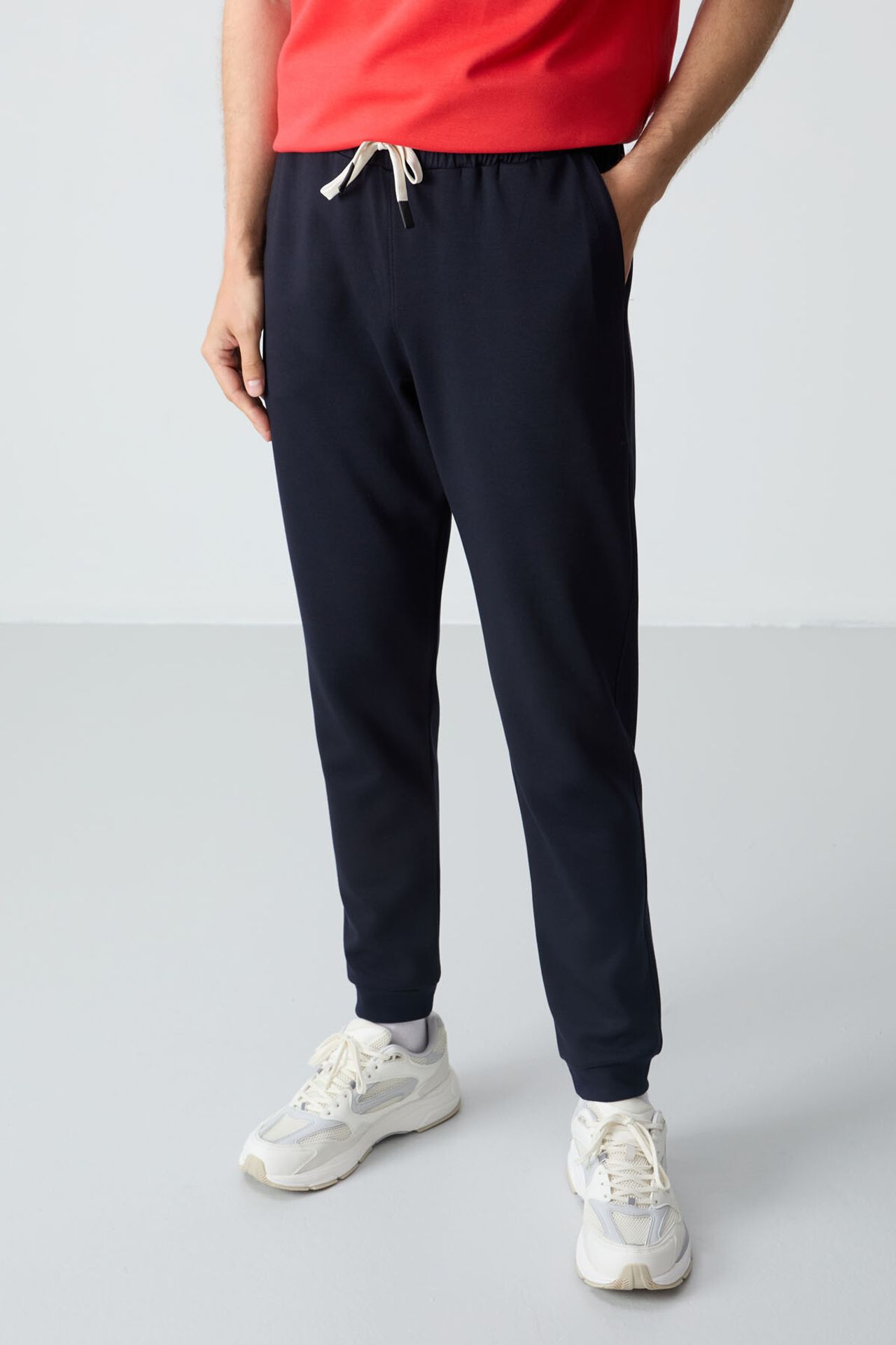 TOMMY Men's Oversized T-shirt And Pants Set 3