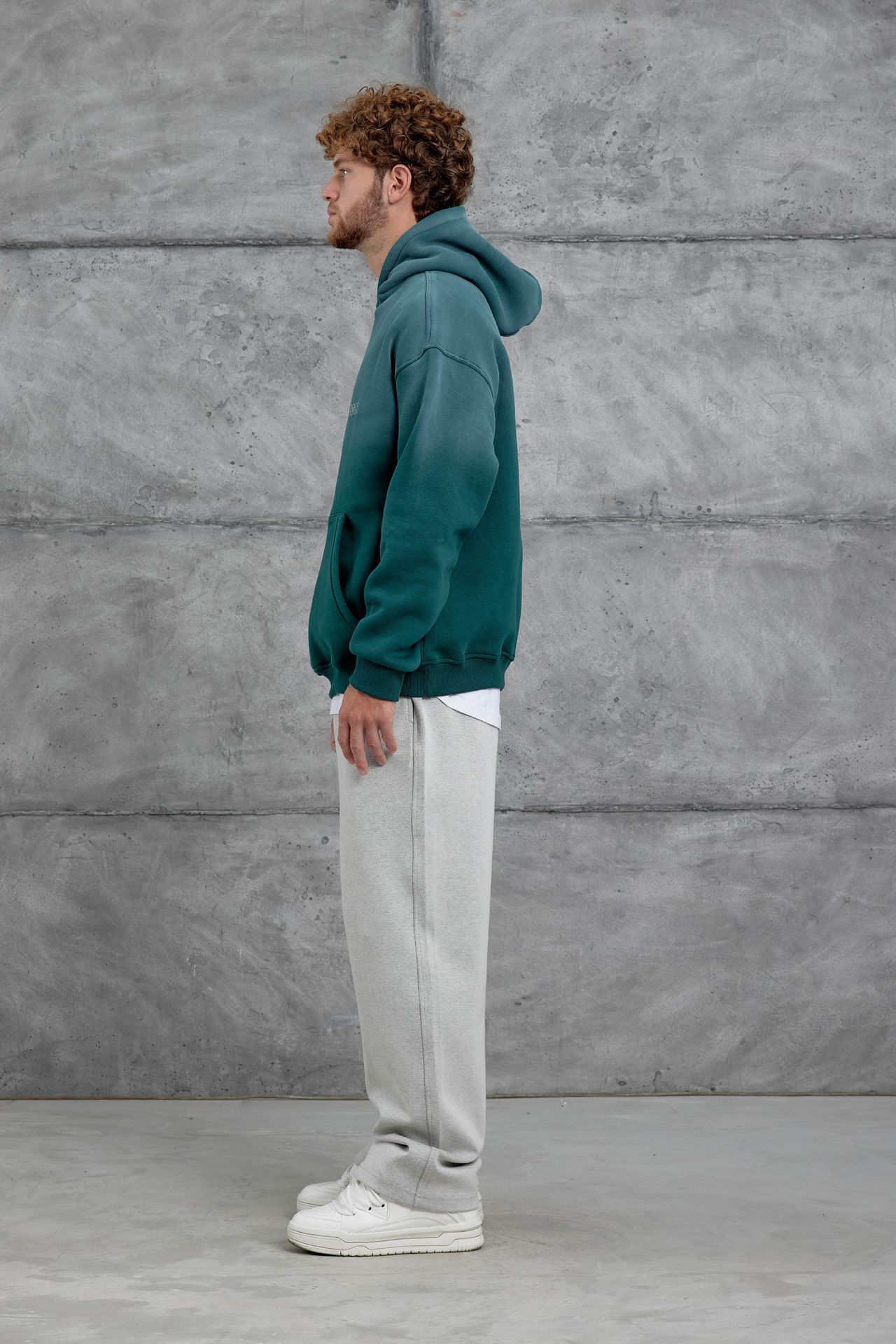 NOMARC Geniş Kesim Kapüşonlu Logolu Cepli Hoodie 4