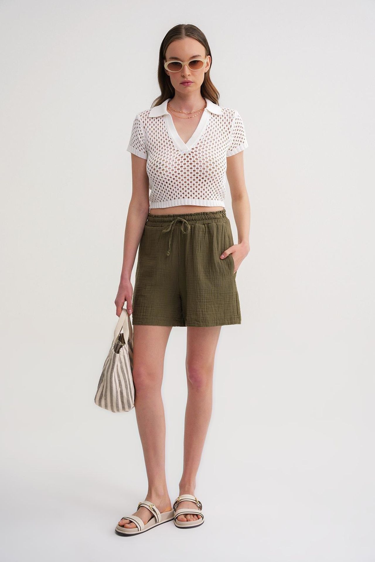 Mixray High-Waist Textured Wide-Leg Shorts