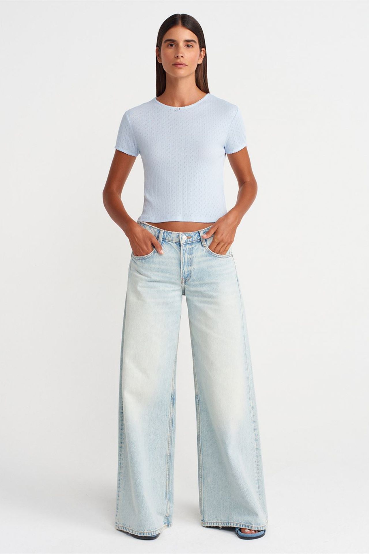 DILVIN Women's Ribbed Crop T-Shirt 4