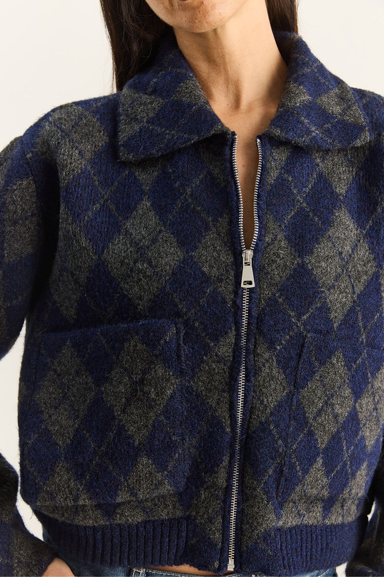 LUCCI Thick Jacquard Knit Cardigan with Zipper 6
