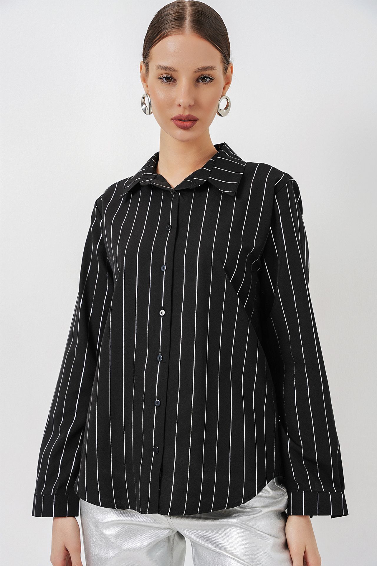 BDART Oversized Abstract Print Button-Front Shirt 3