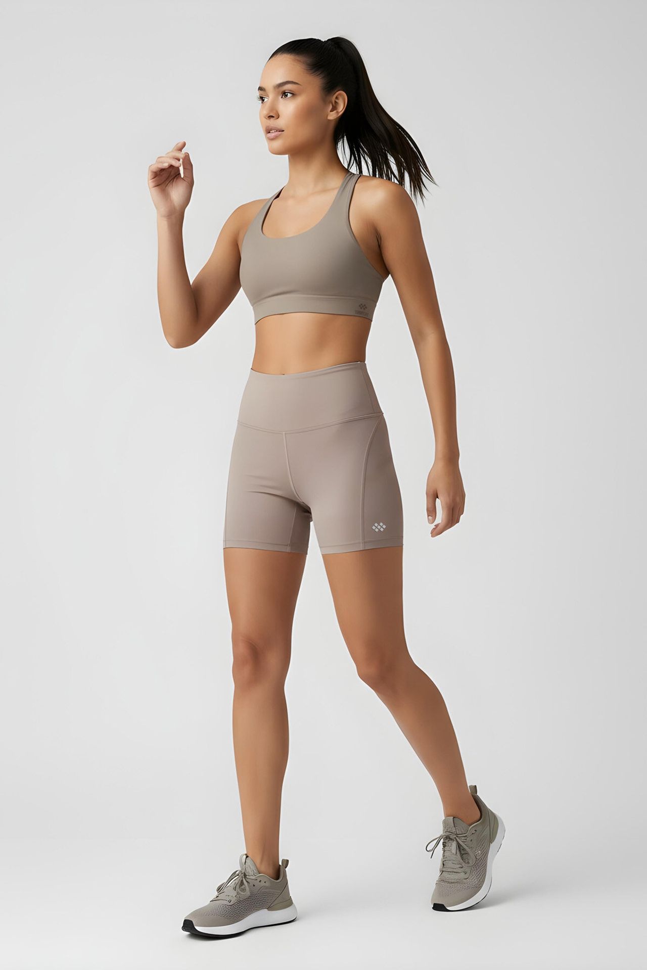 TOMMY High-Waist Short Leggings 1