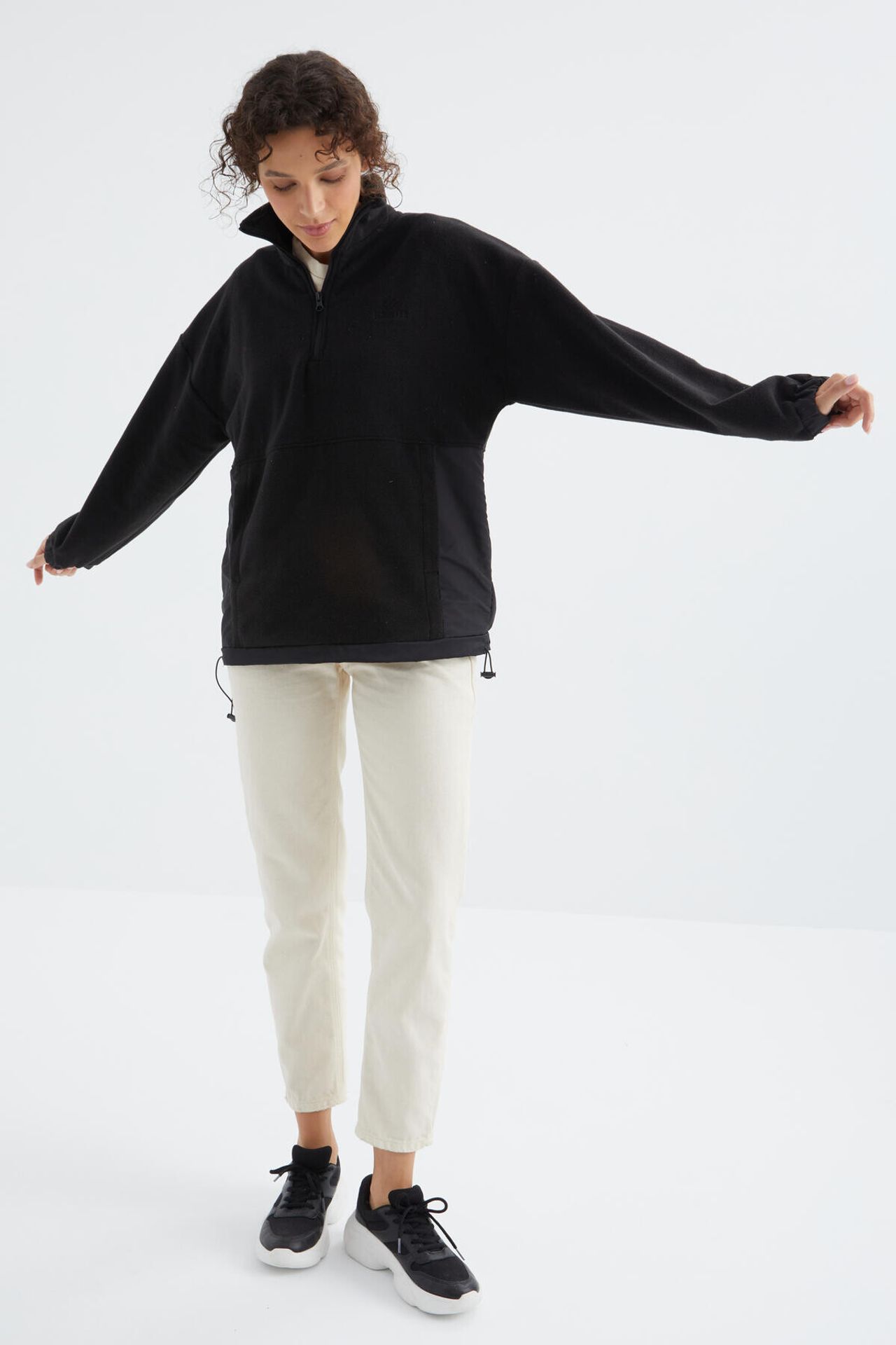 TOMMY Oversized Half-zip Plush Sweatshirt 2