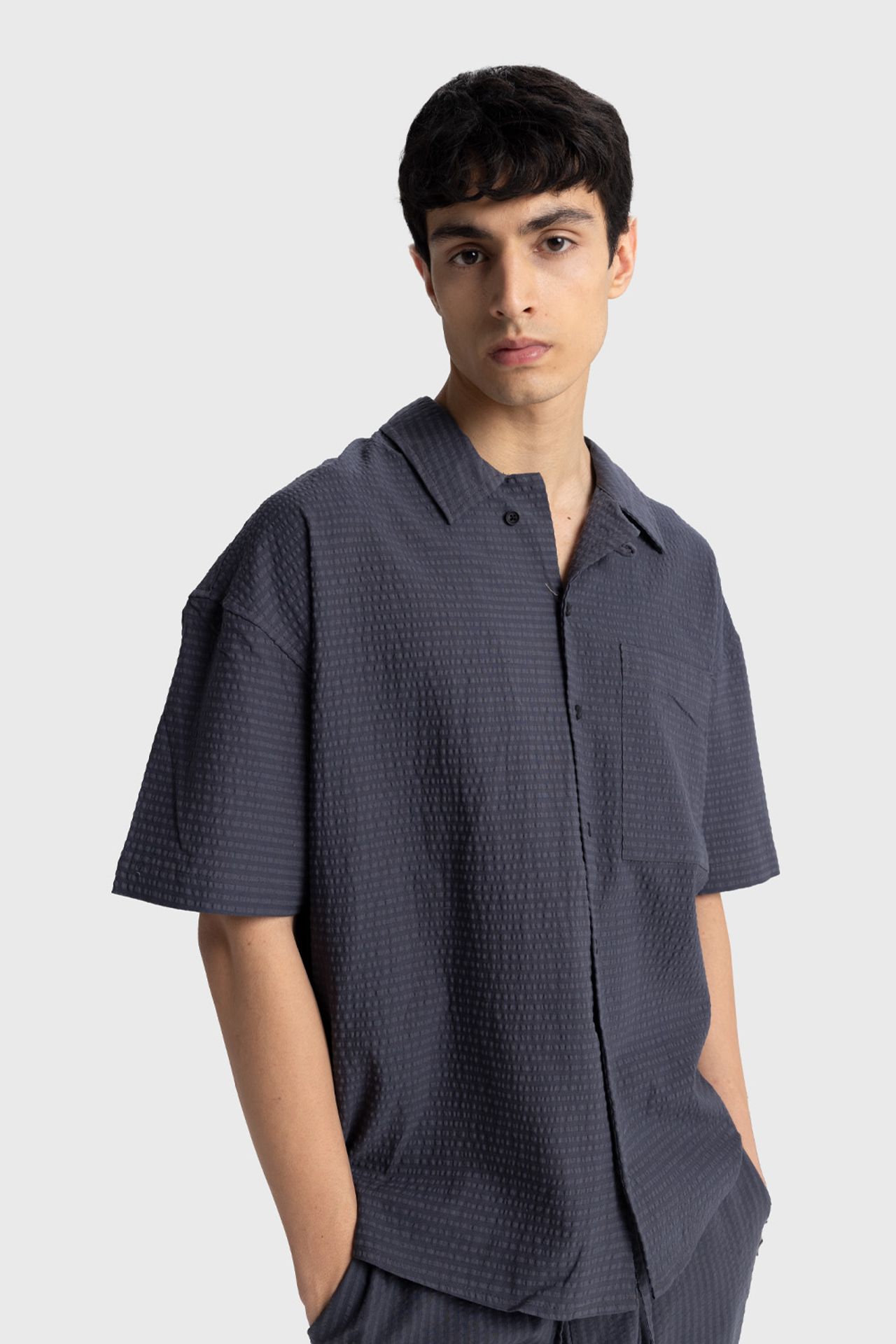 GIESTO Textured Short Sleeve Shirt 2